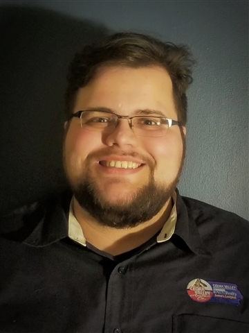 Consultant Jarrett Holthaus
