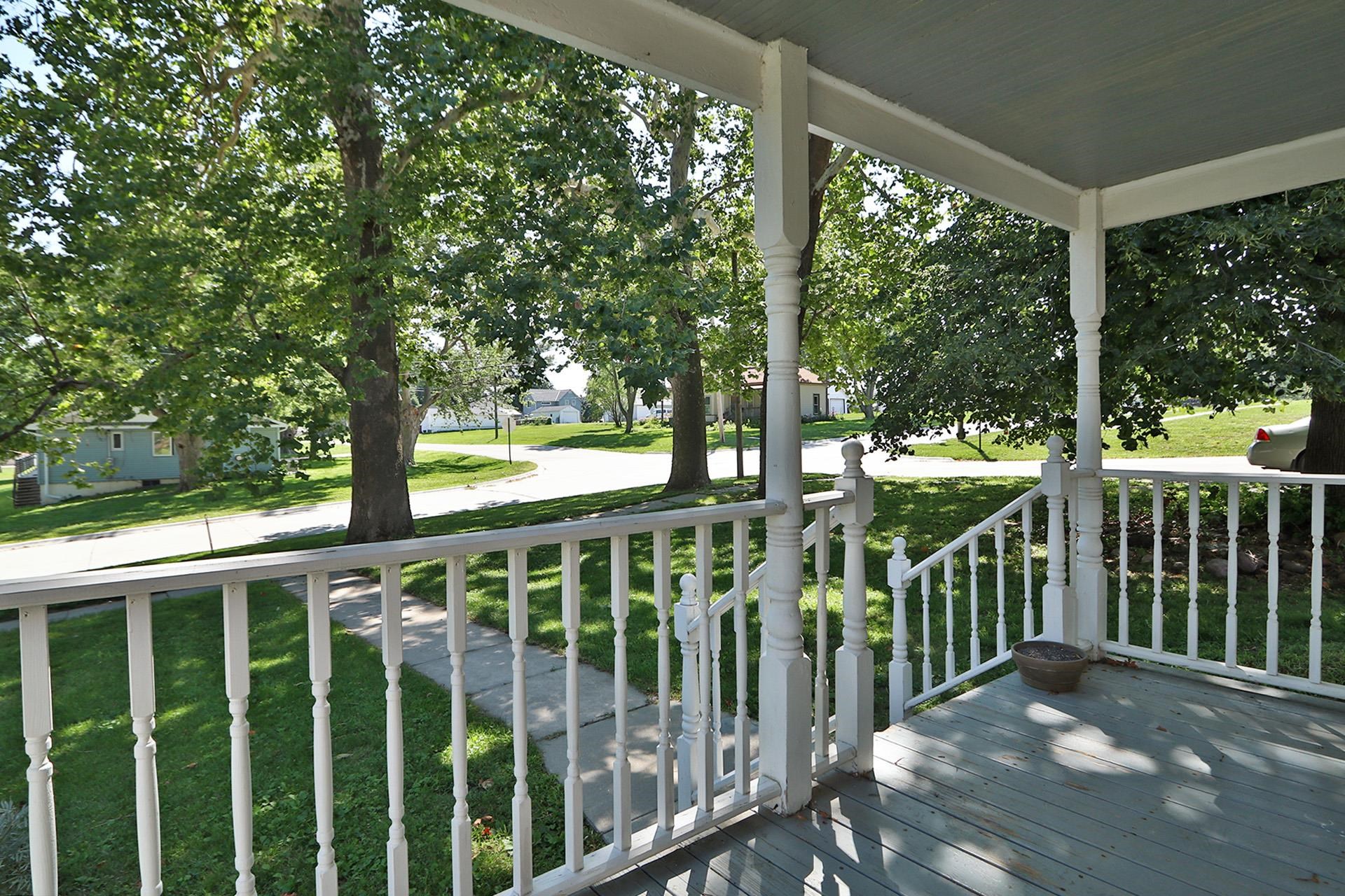 224 W E Street, Elmwood, Nebraska image 5