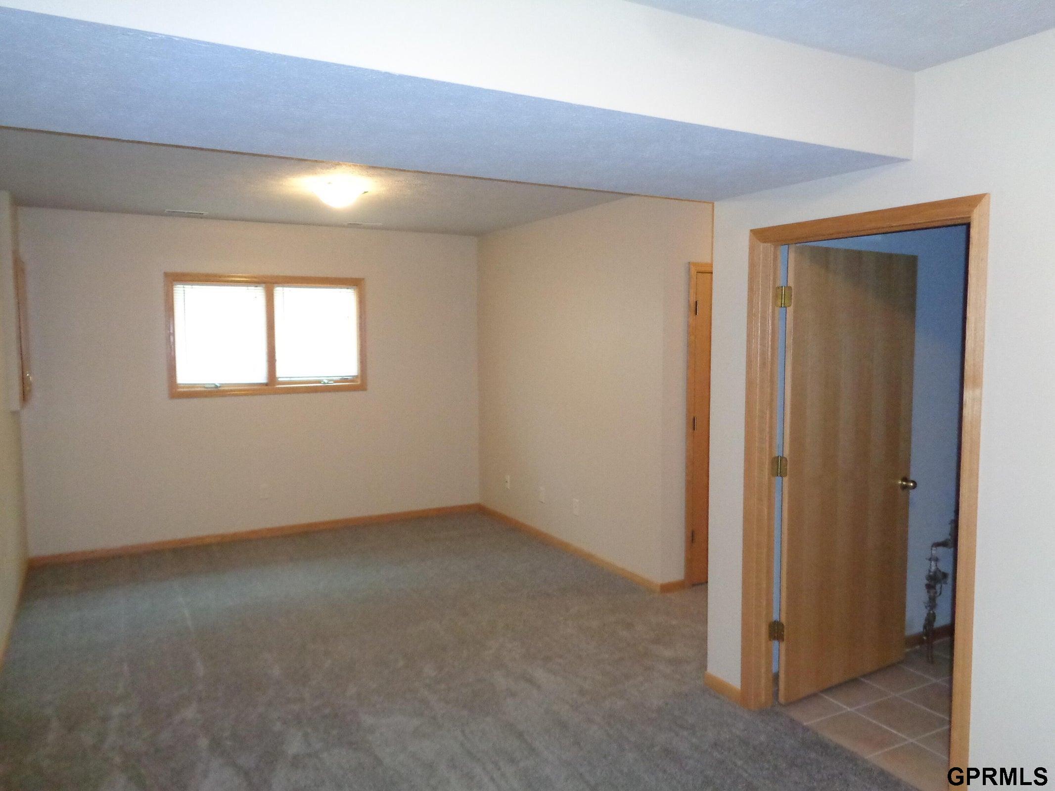 608 Hazel Street, Council Bluffs, Iowa image 32
