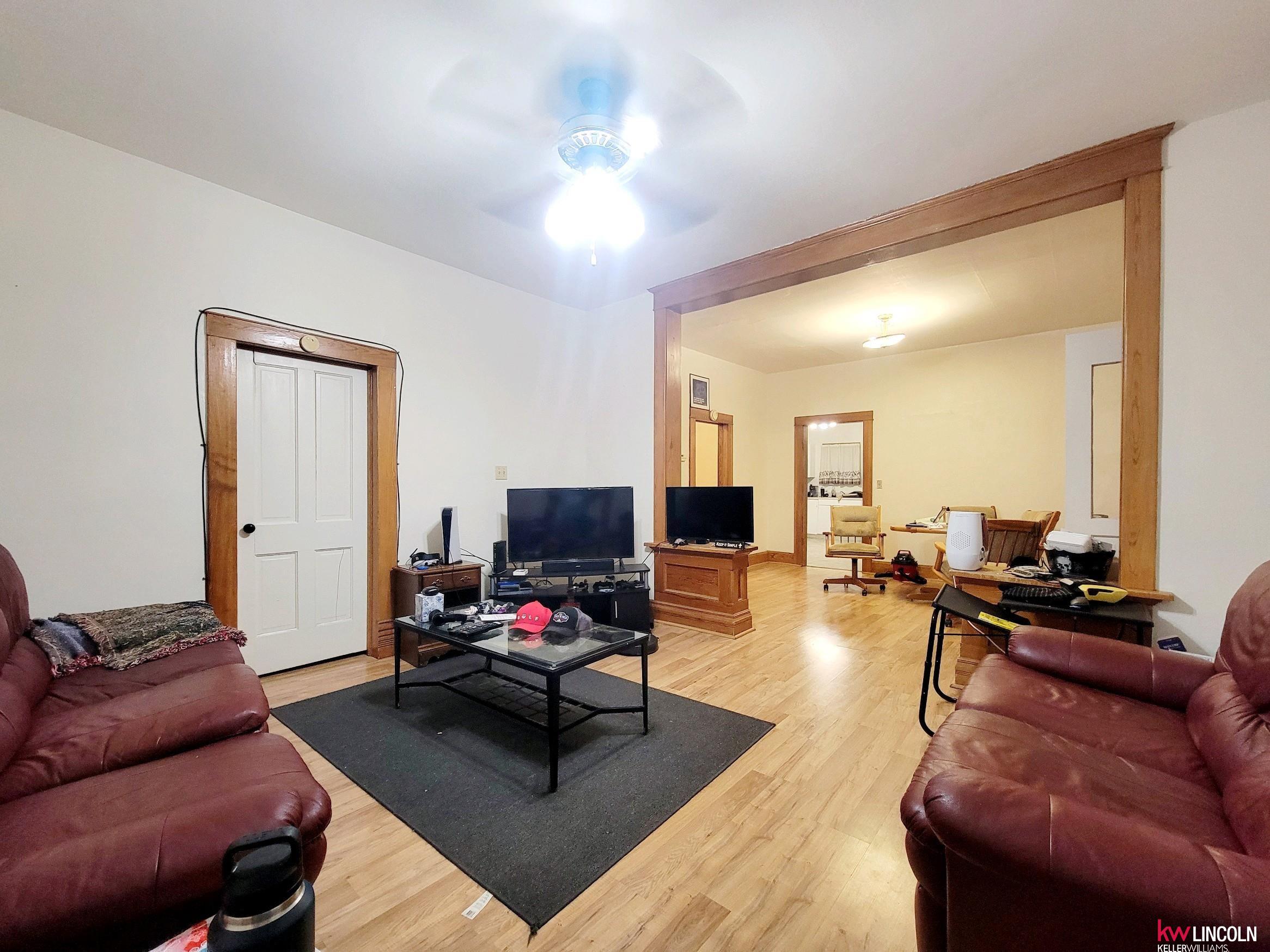 103 E North Street, Sutton, Nebraska image 2