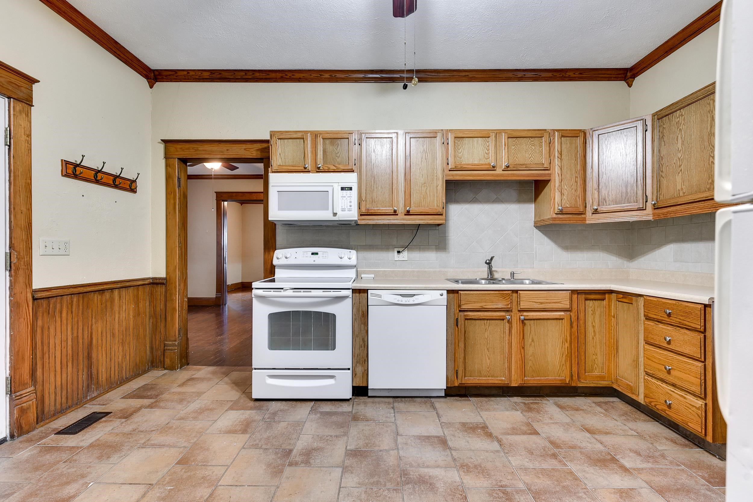 1401 High Street, Council Bluffs, Iowa image 22