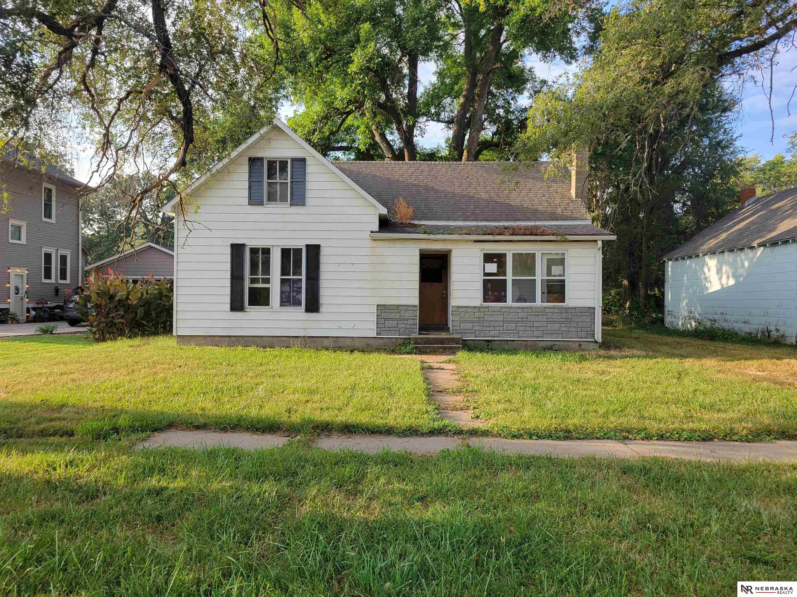 207 E Oak Street, Cedar Bluffs, Nebraska image 1