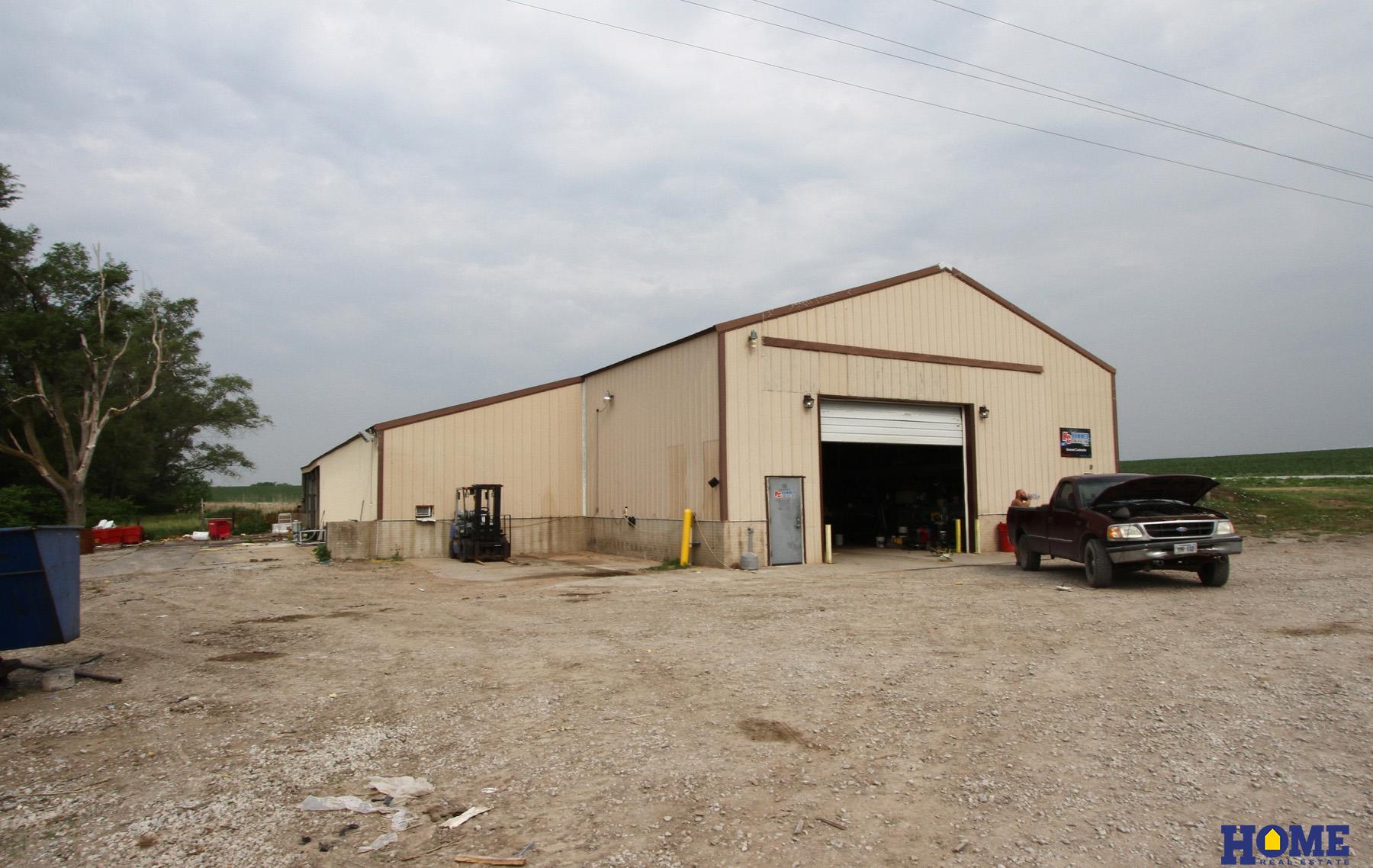 5205 W Roca Road, Martell, Nebraska image 50