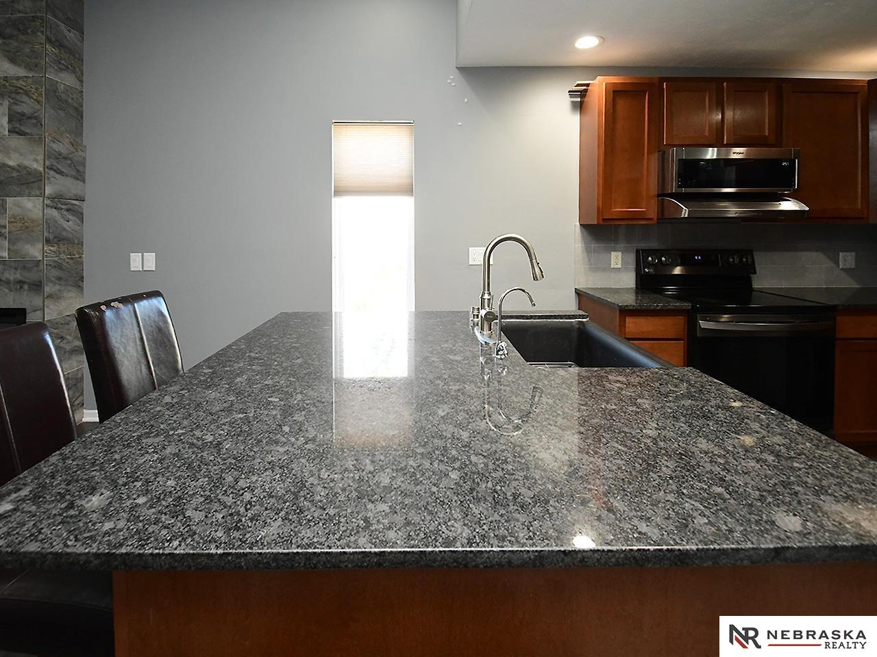 3007 S 35th Avenue, Omaha, Nebraska image 9