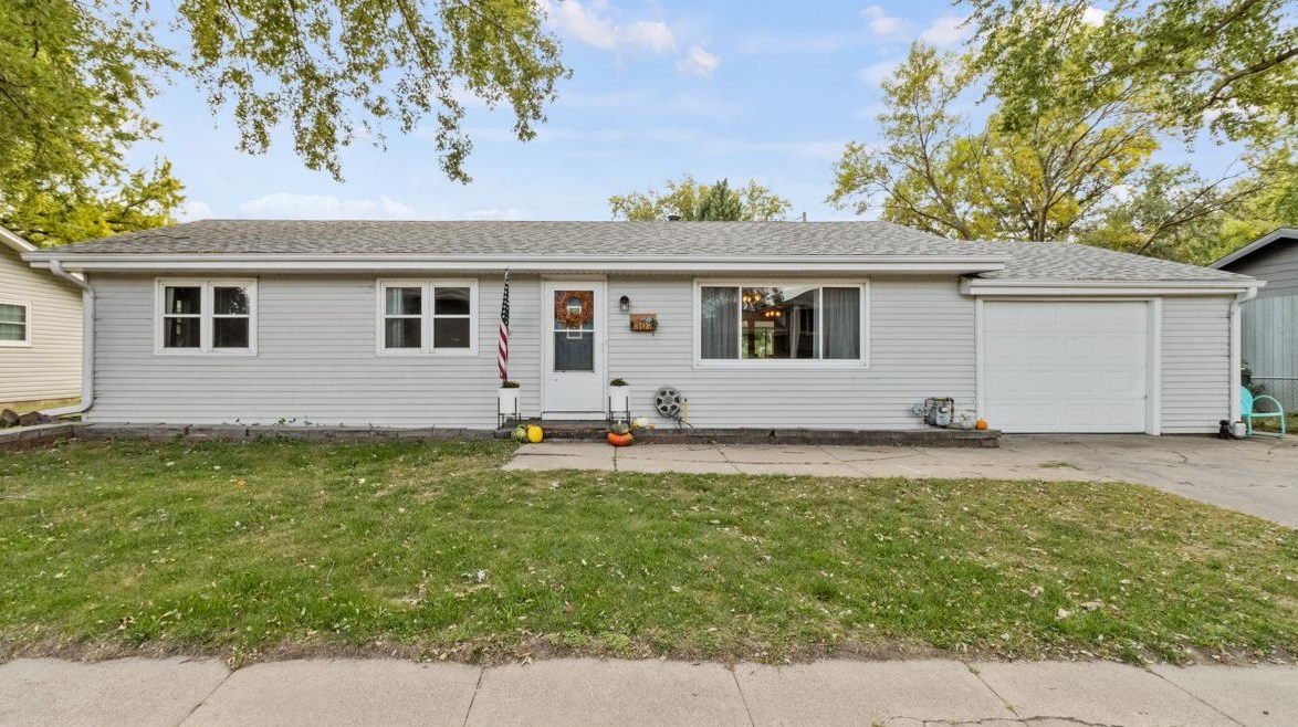 307 W Whittingham Street, Valley, Nebraska image 1