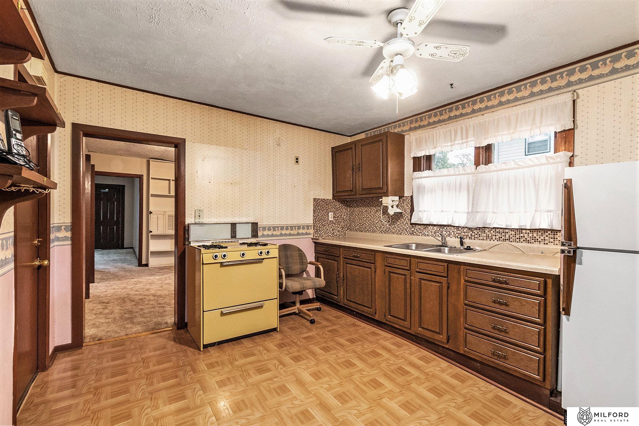 407 N Locust Street, Glenwood, Iowa image 10
