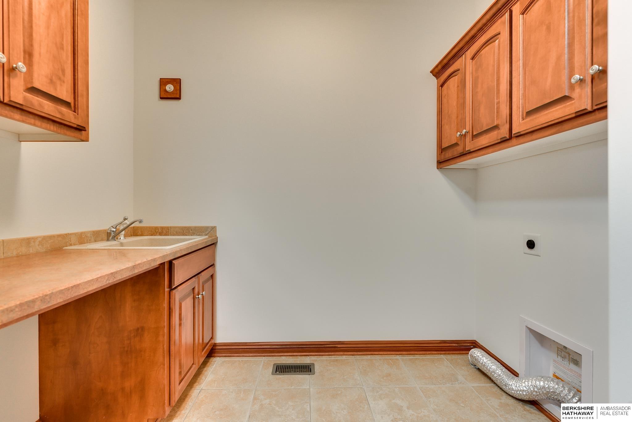 4917 N 96 Street, Omaha, Nebraska image 23