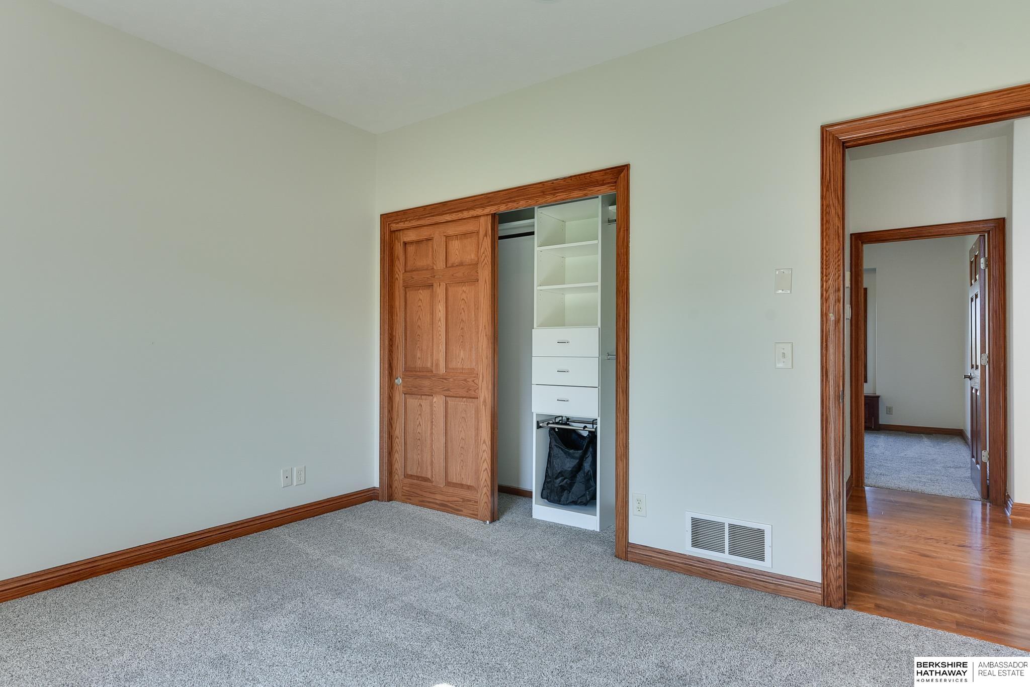 4917 N 96 Street, Omaha, Nebraska image 31