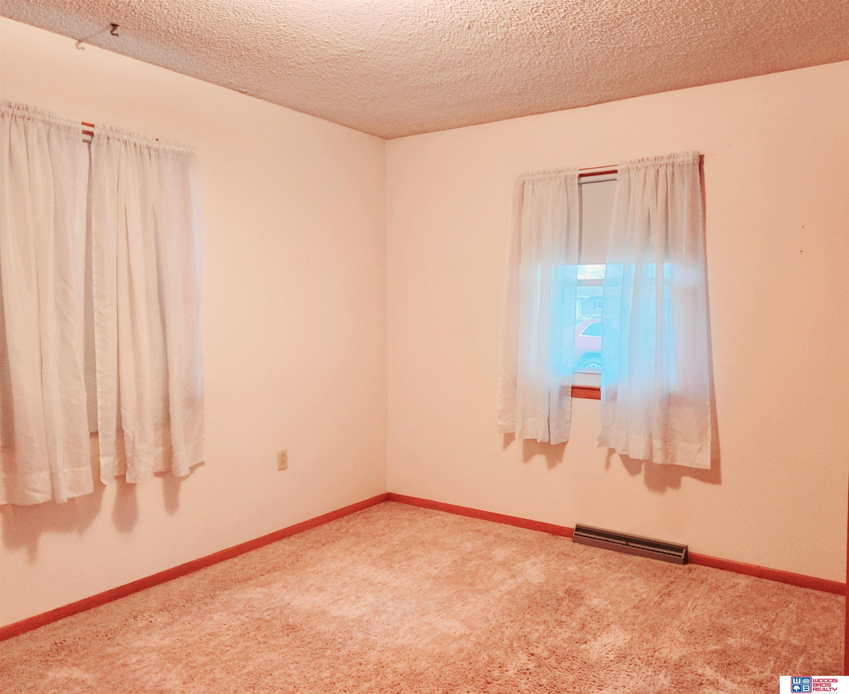 106 N 15th Street, Wymore, Nebraska image 3