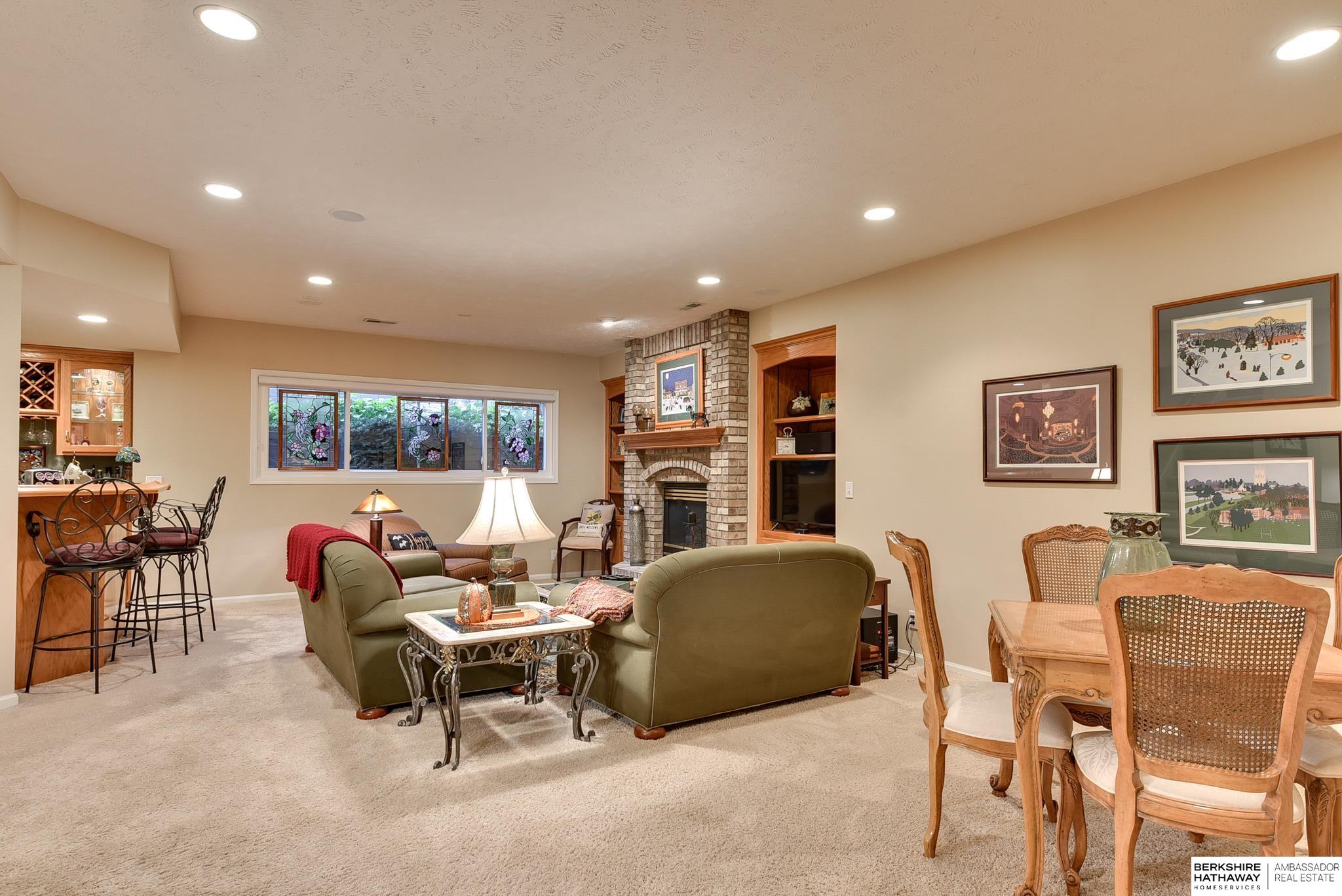 15710 Bedford Avenue, Omaha, Nebraska image 41