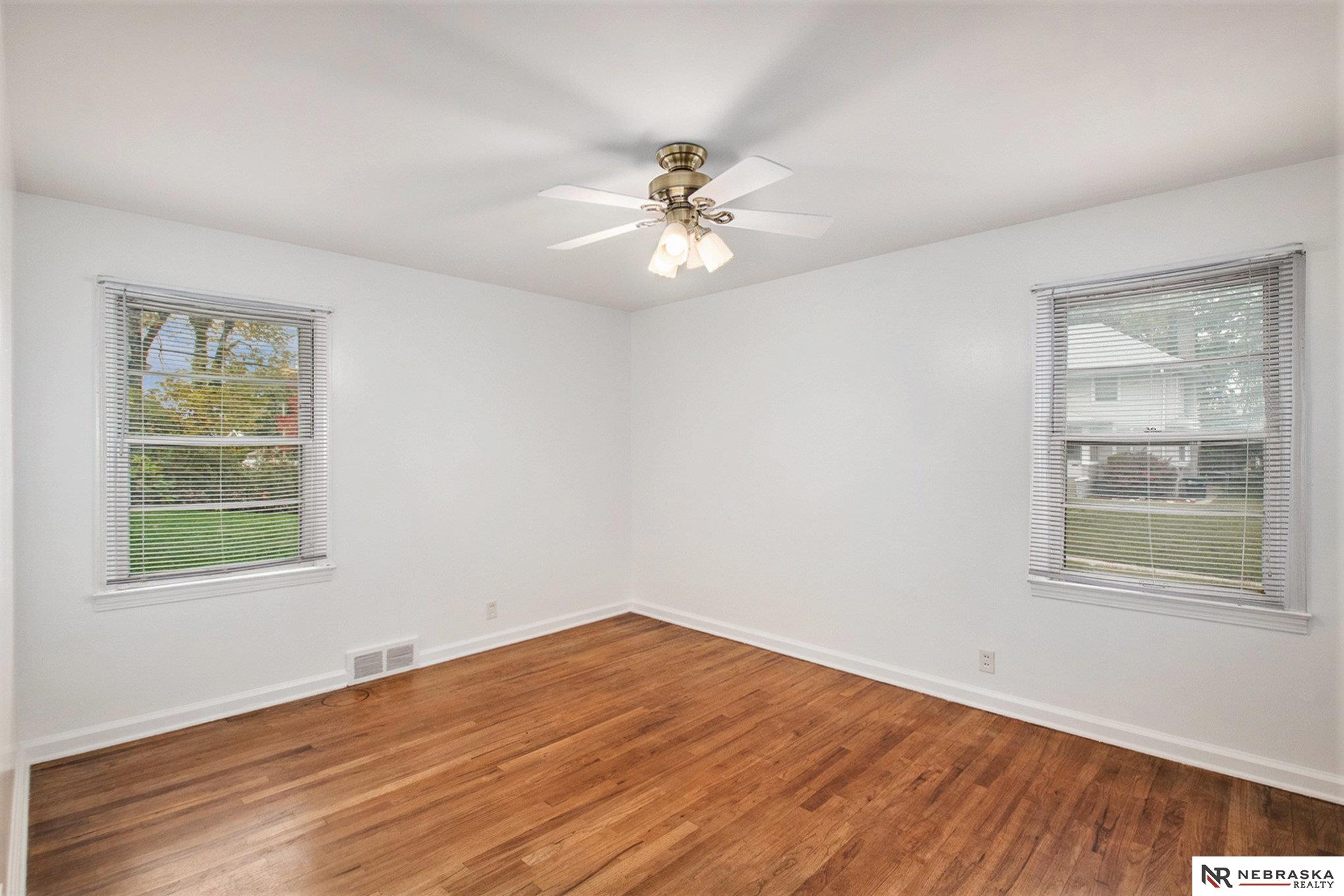 902 S 36th Street, Omaha, Nebraska image 13