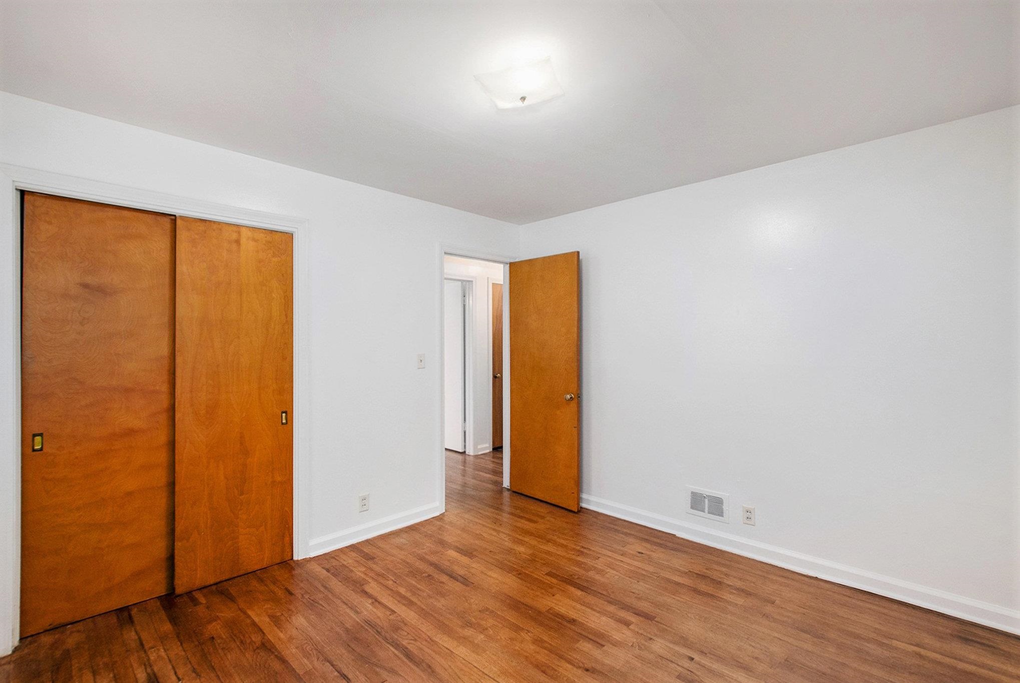 902 S 36th Street, Omaha, Nebraska image 17