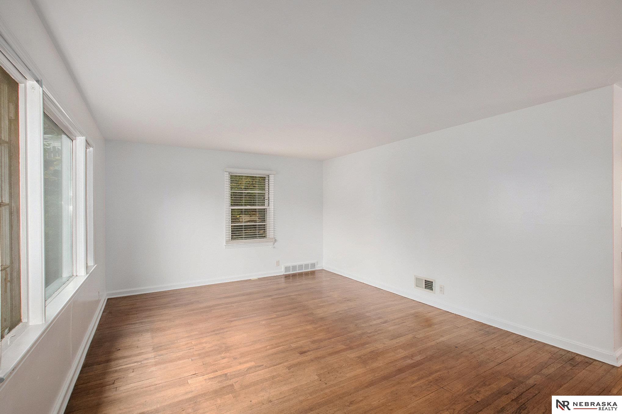 902 S 36th Street, Omaha, Nebraska image 6