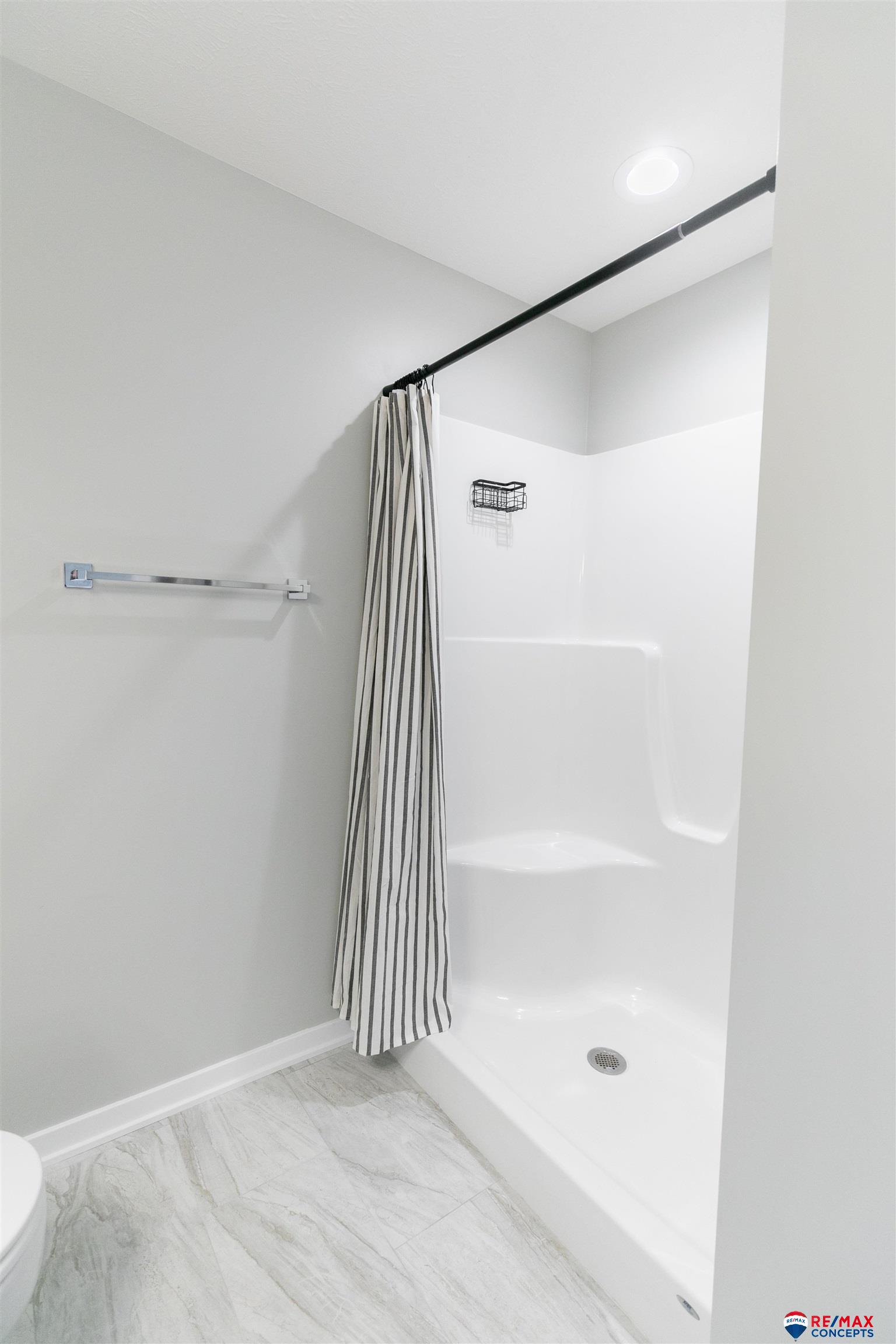 930 Titan Drive, Hickman, Nebraska image 24