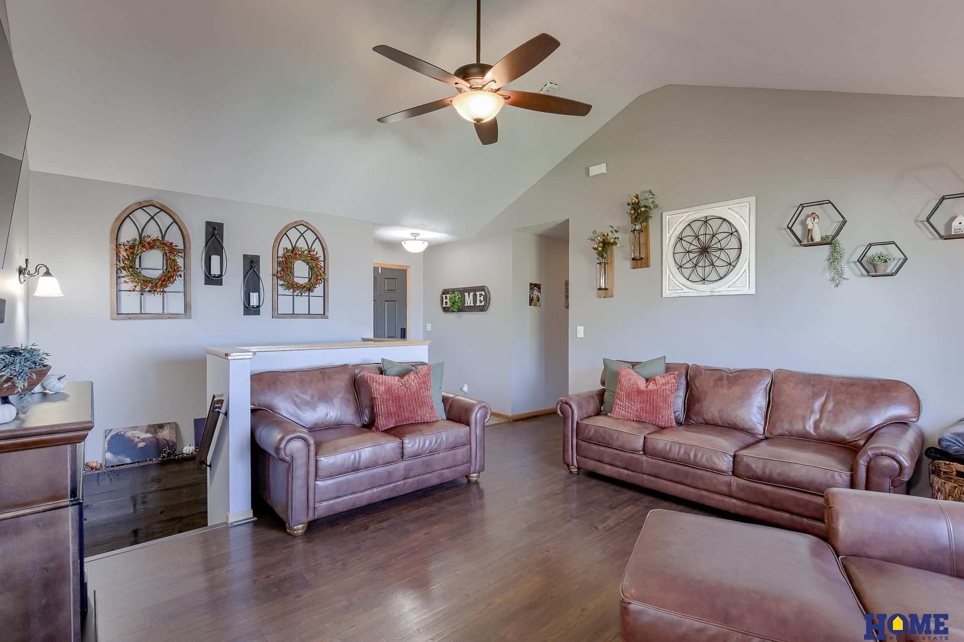 725 Autumn Parkway, Hickman, Nebraska image 2