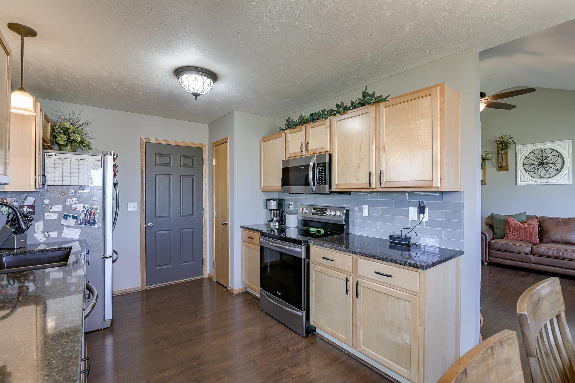 725 Autumn Parkway, Hickman, Nebraska image 7