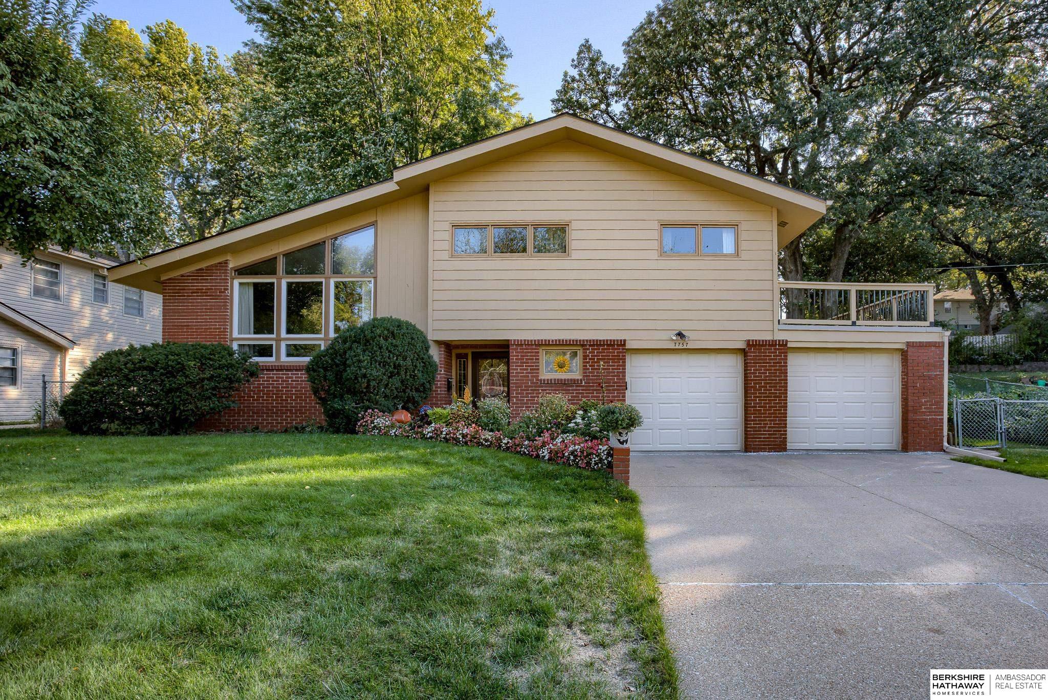 7757 Park Lane, Ralston, Nebraska image 2