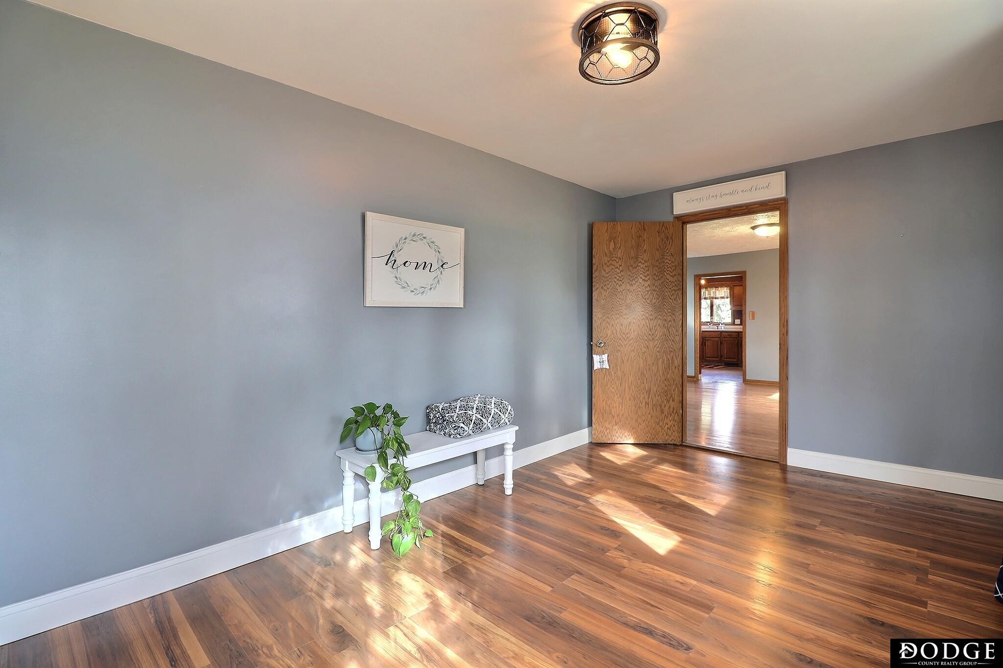 404 N Ash Street, Dodge, Nebraska image 2