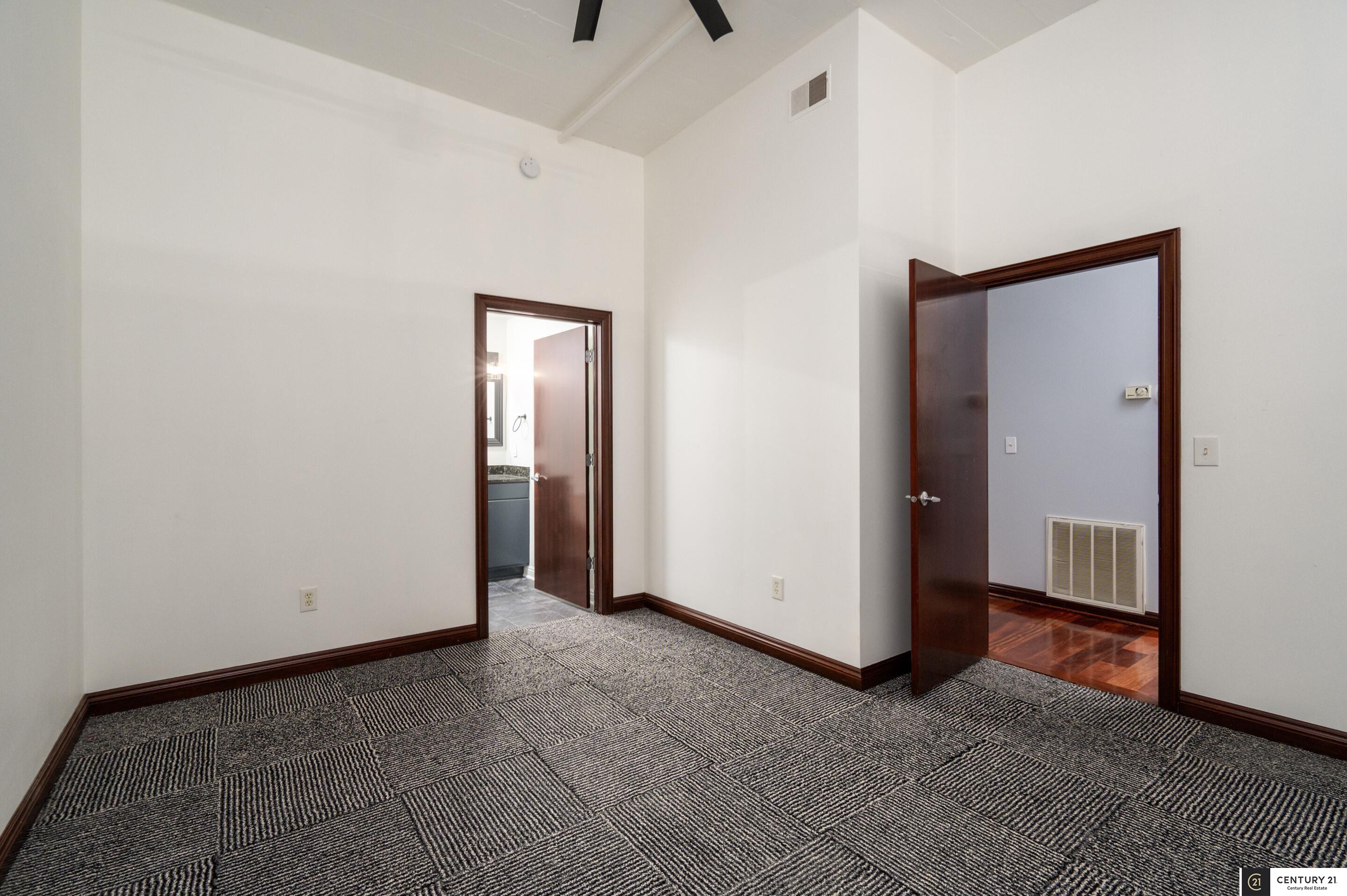 1024 Dodge Street #208, Omaha, Nebraska image 21