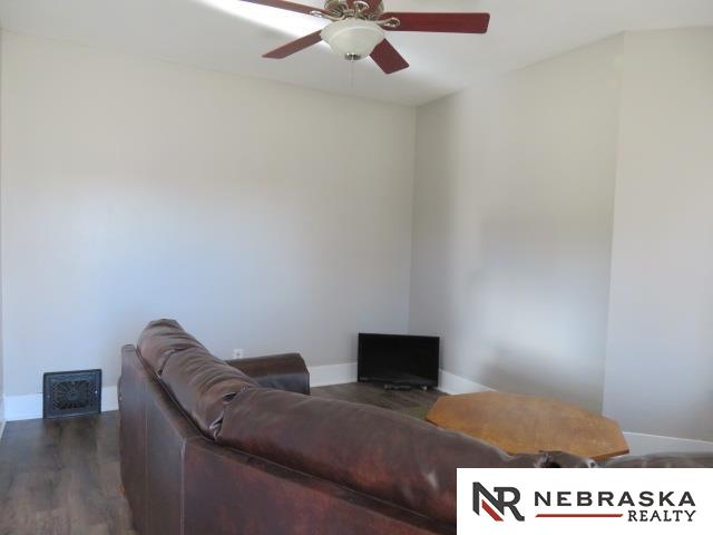 203 Maud Street, Newcastle, Nebraska image 6