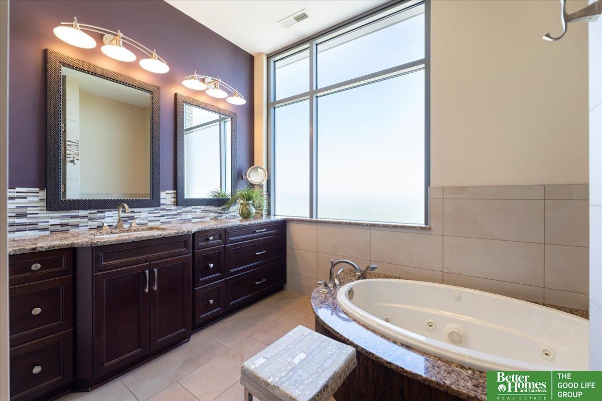 120 S 31 Avenue #5806, Omaha, Nebraska image 24