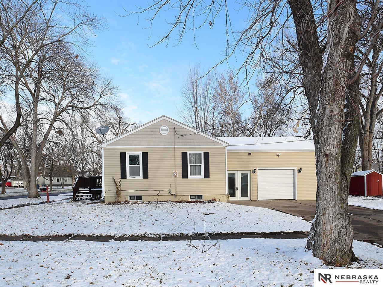 2521 South 8th Street, Council Bluffs, Iowa image 2