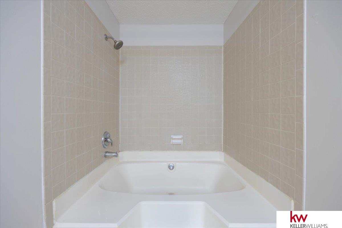 15945 Gold Circle, Omaha, Nebraska image 19