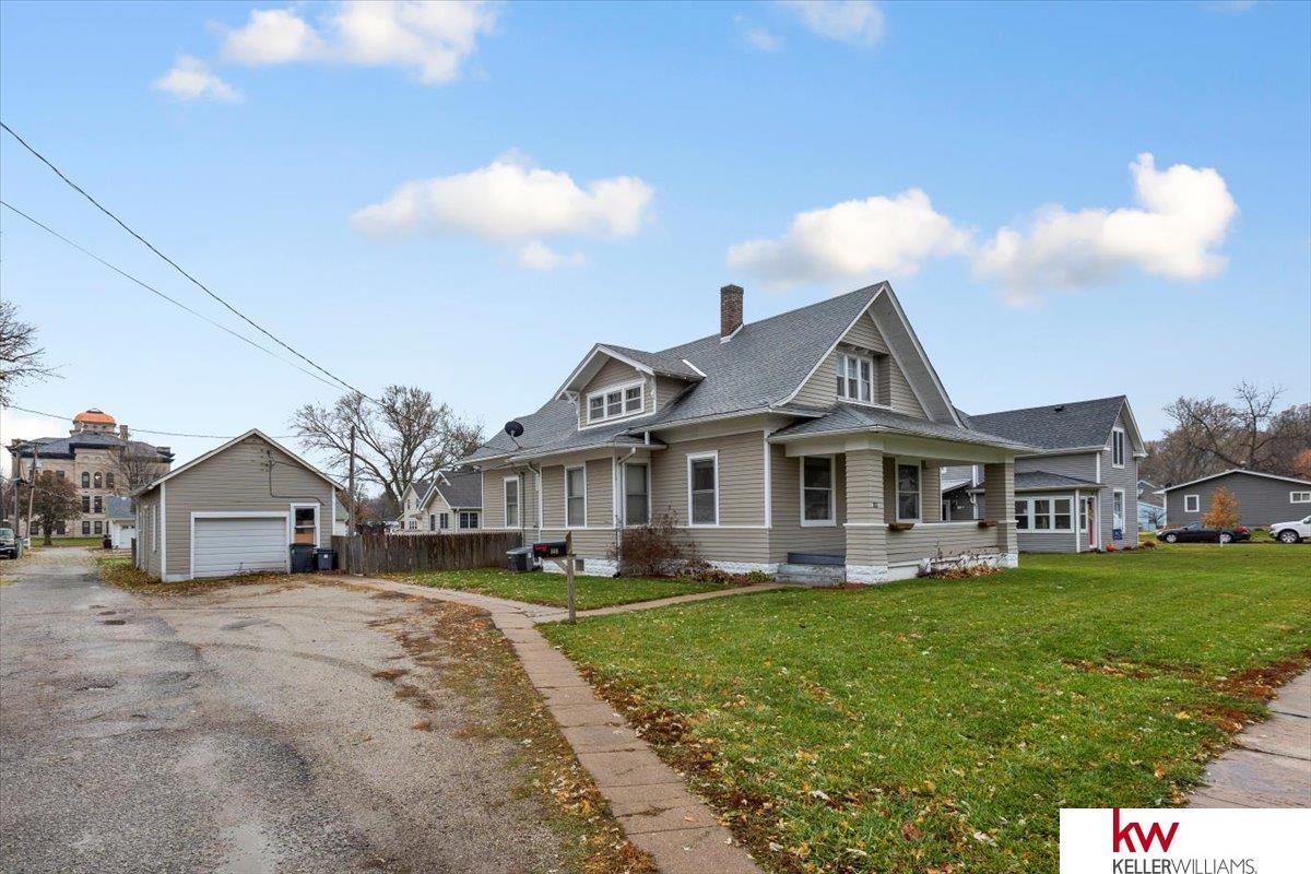 108 E 5th Street, Logan, Iowa image 6