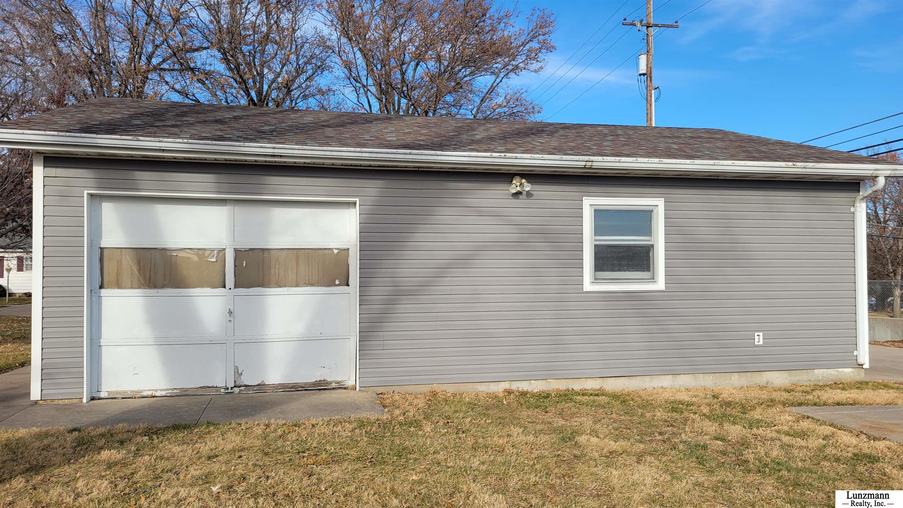 1021 22nd Street, Auburn, Nebraska image 5