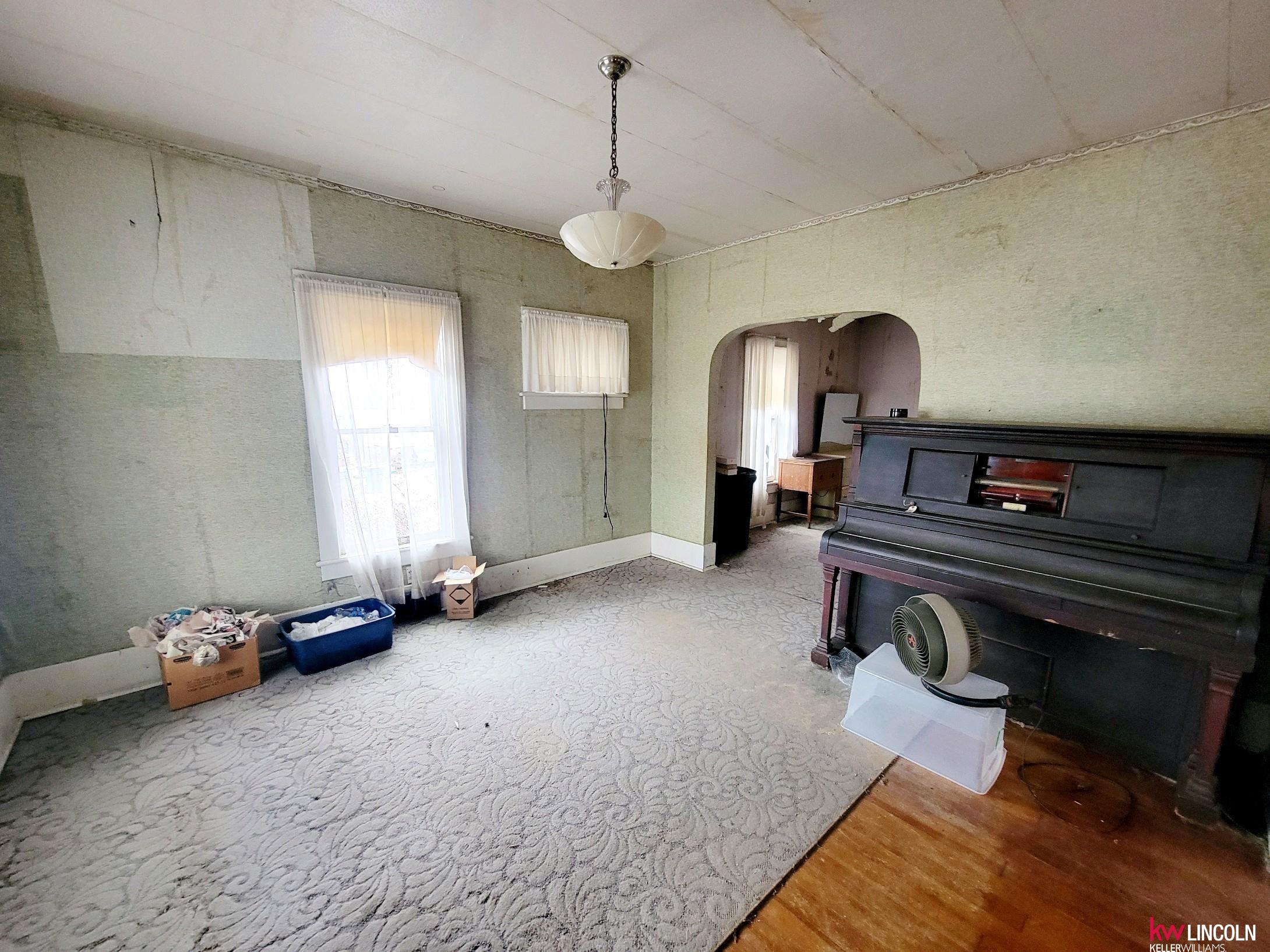 603 E Maple Street, Sutton, Nebraska image 3
