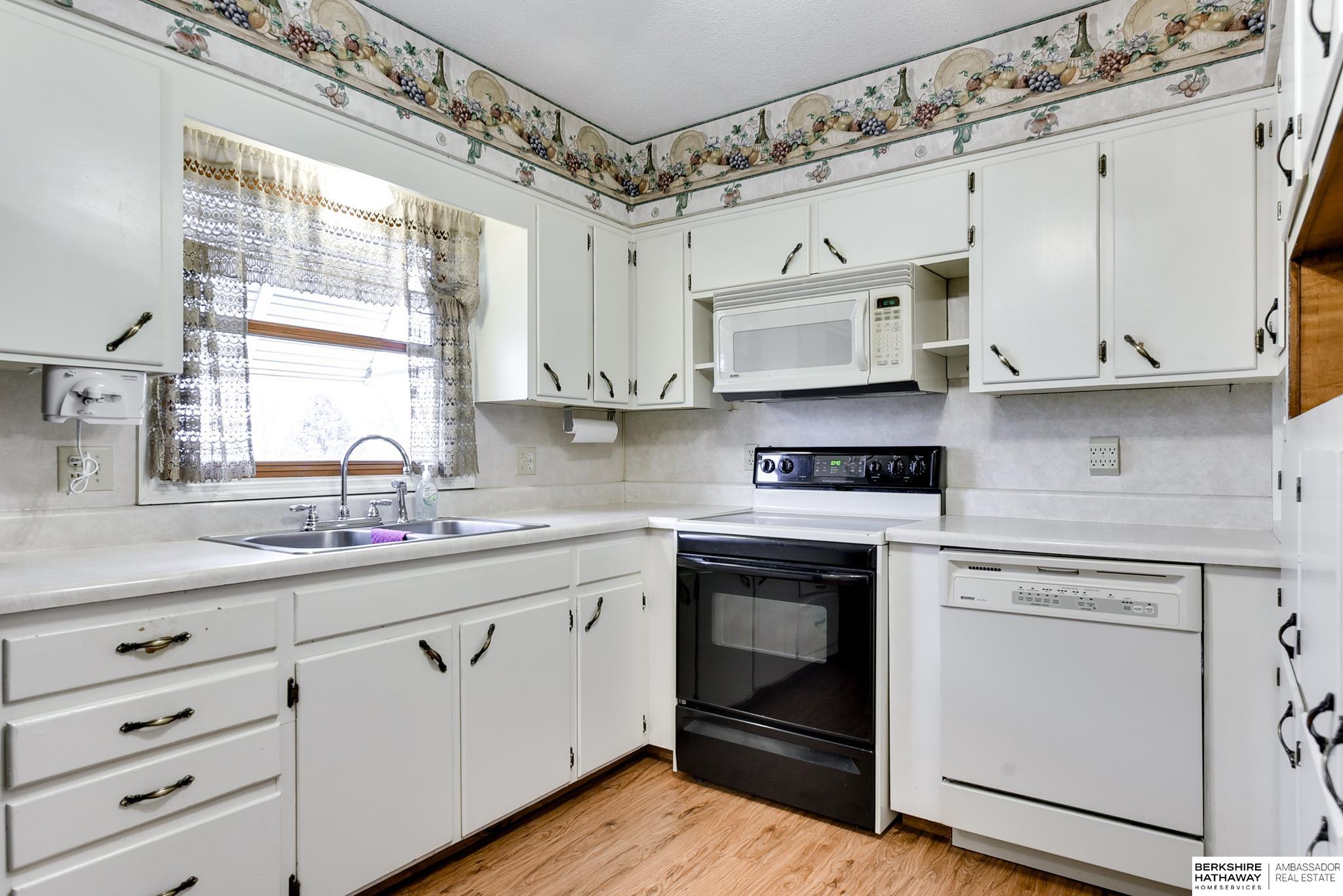 16 Virginia Hills Road, Council Bluffs, Iowa image 4