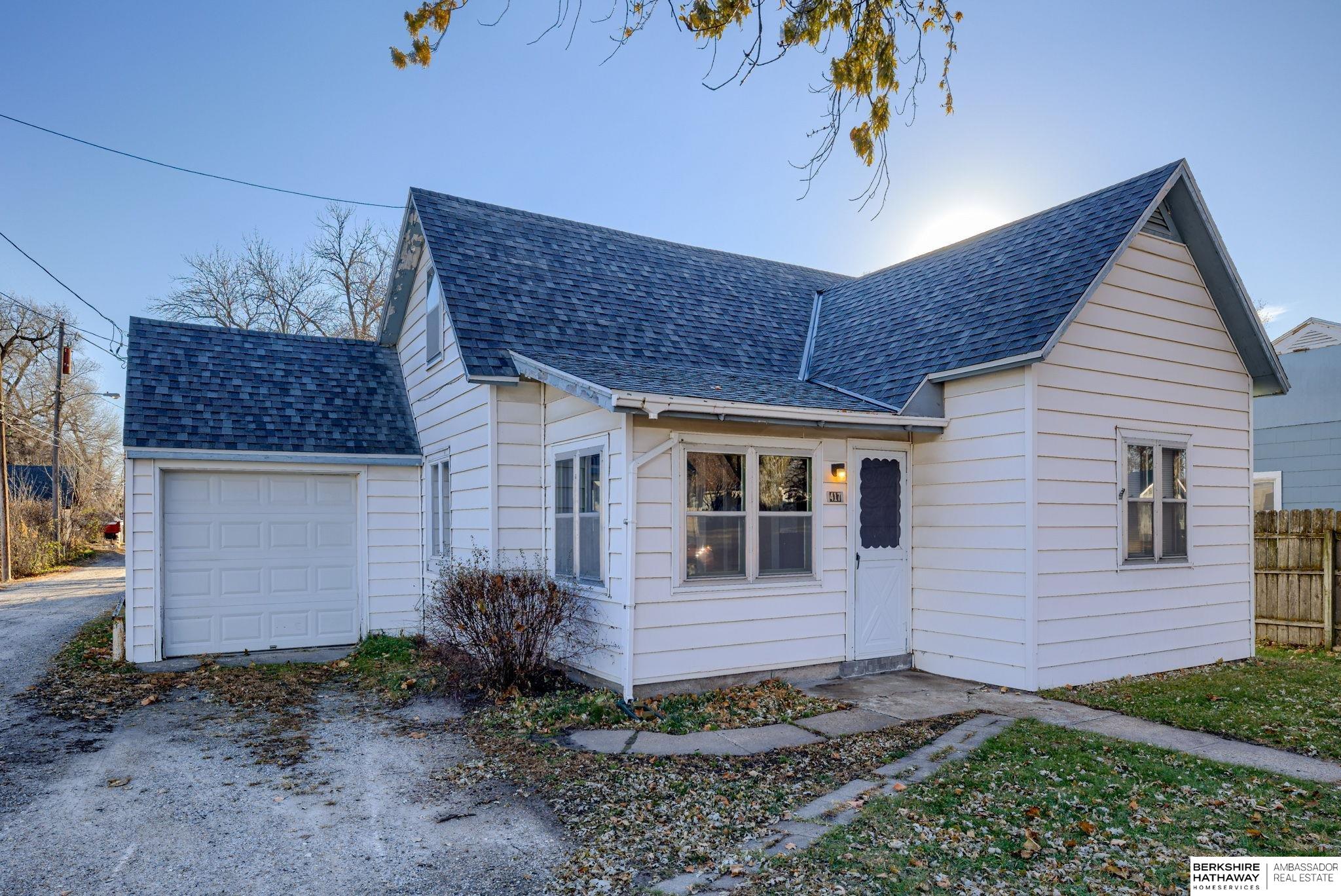 417 S Mayne Street, Valley, Nebraska image 1