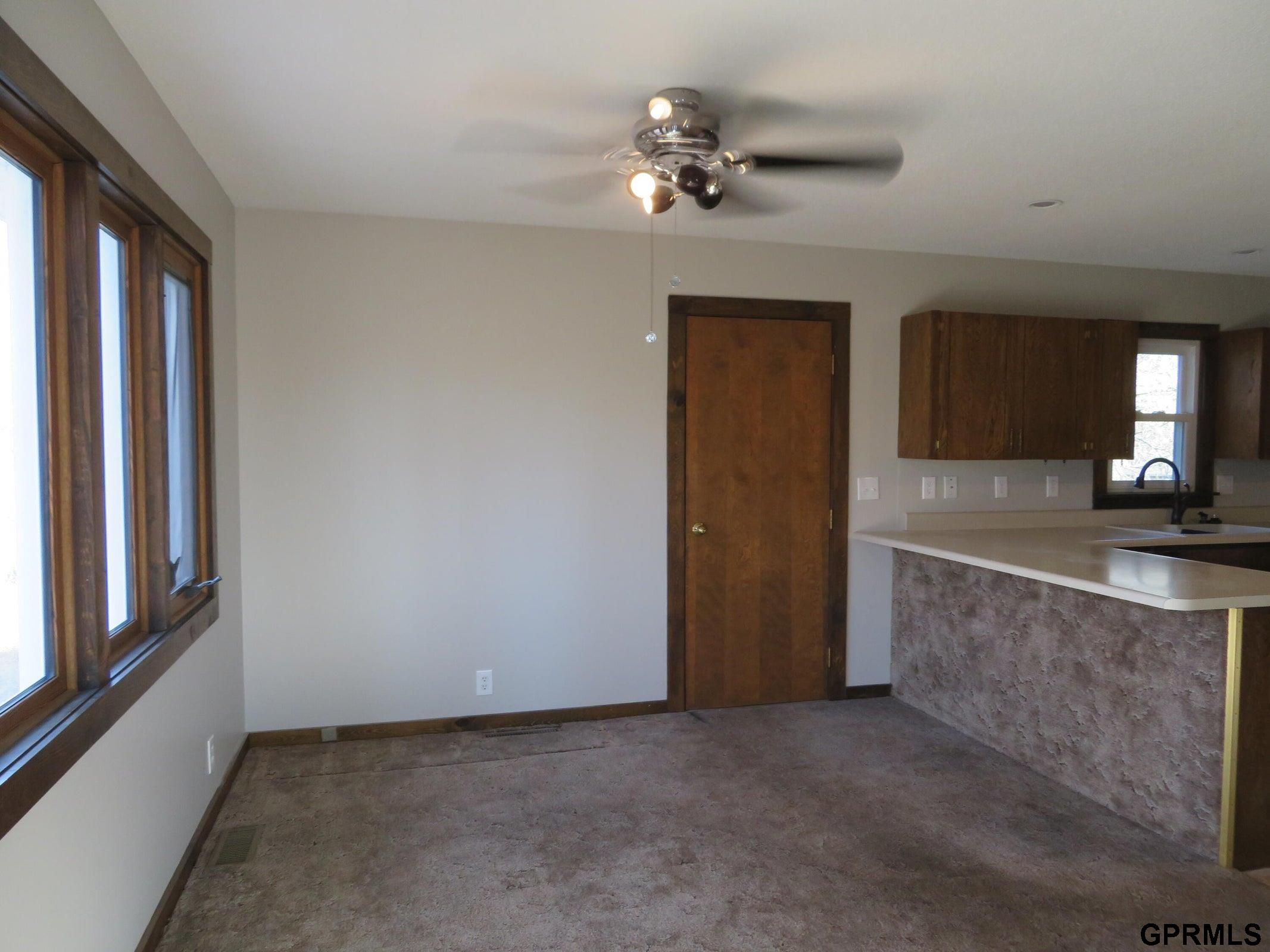 2933 Light Breeze Lane, Missouri Valley, Iowa image 17