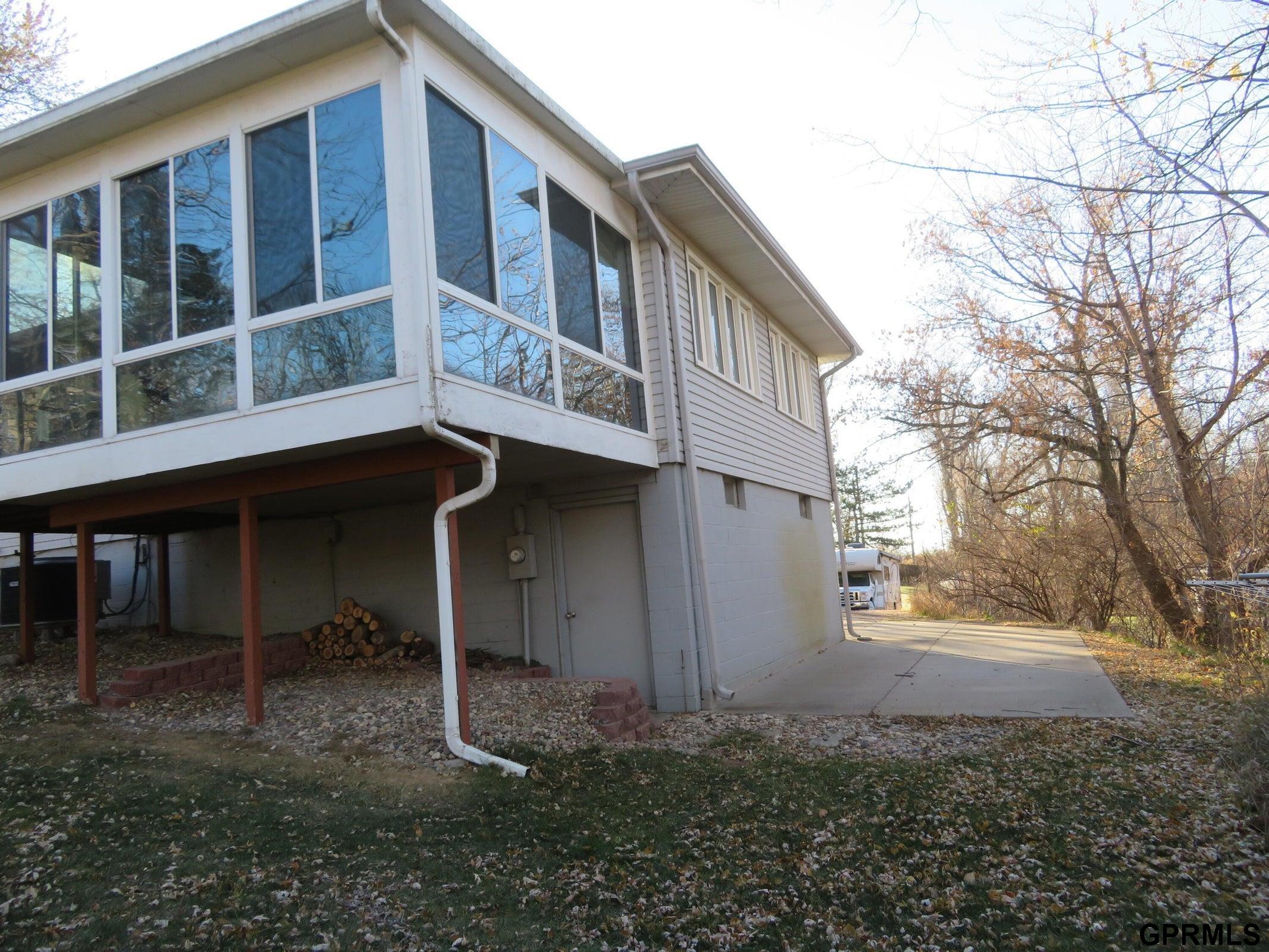 2933 Light Breeze Lane, Missouri Valley, Iowa image 3