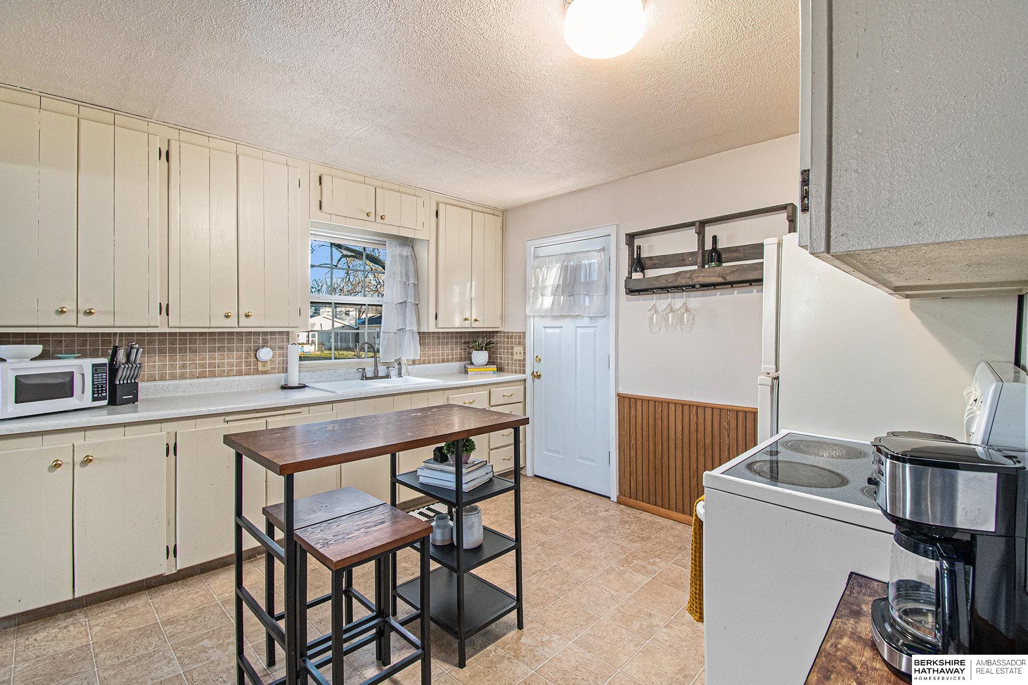 4512 S 61 Street, Omaha, Nebraska image 8