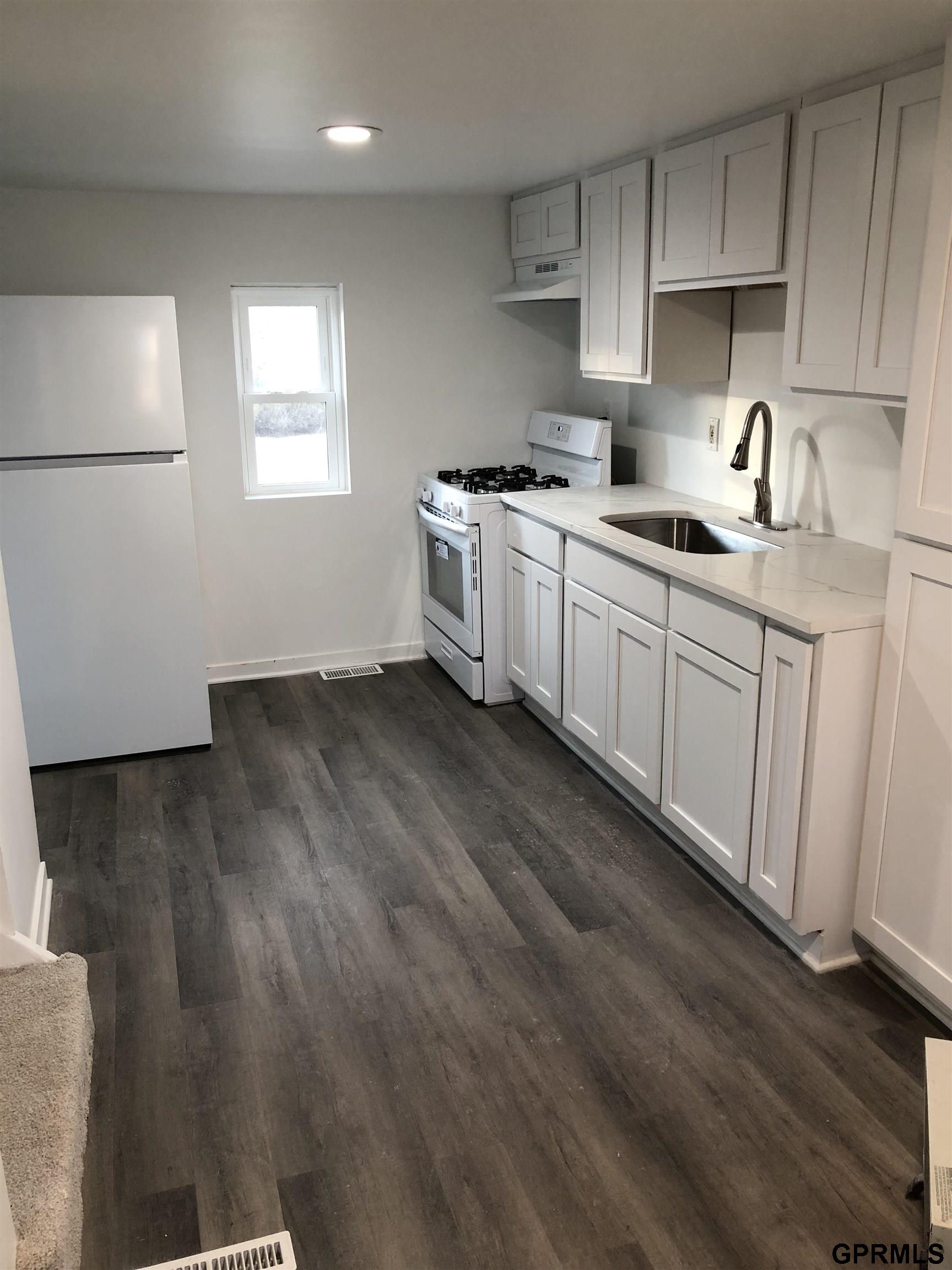 4710 N 16th Street, Omaha, Nebraska image 2