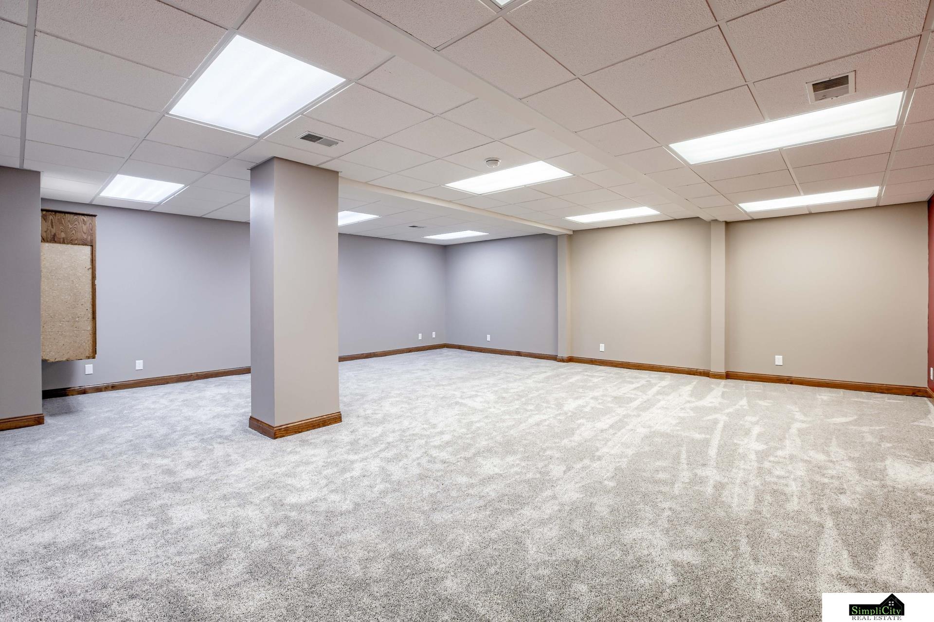 705 E Street, Utica, Nebraska image 35