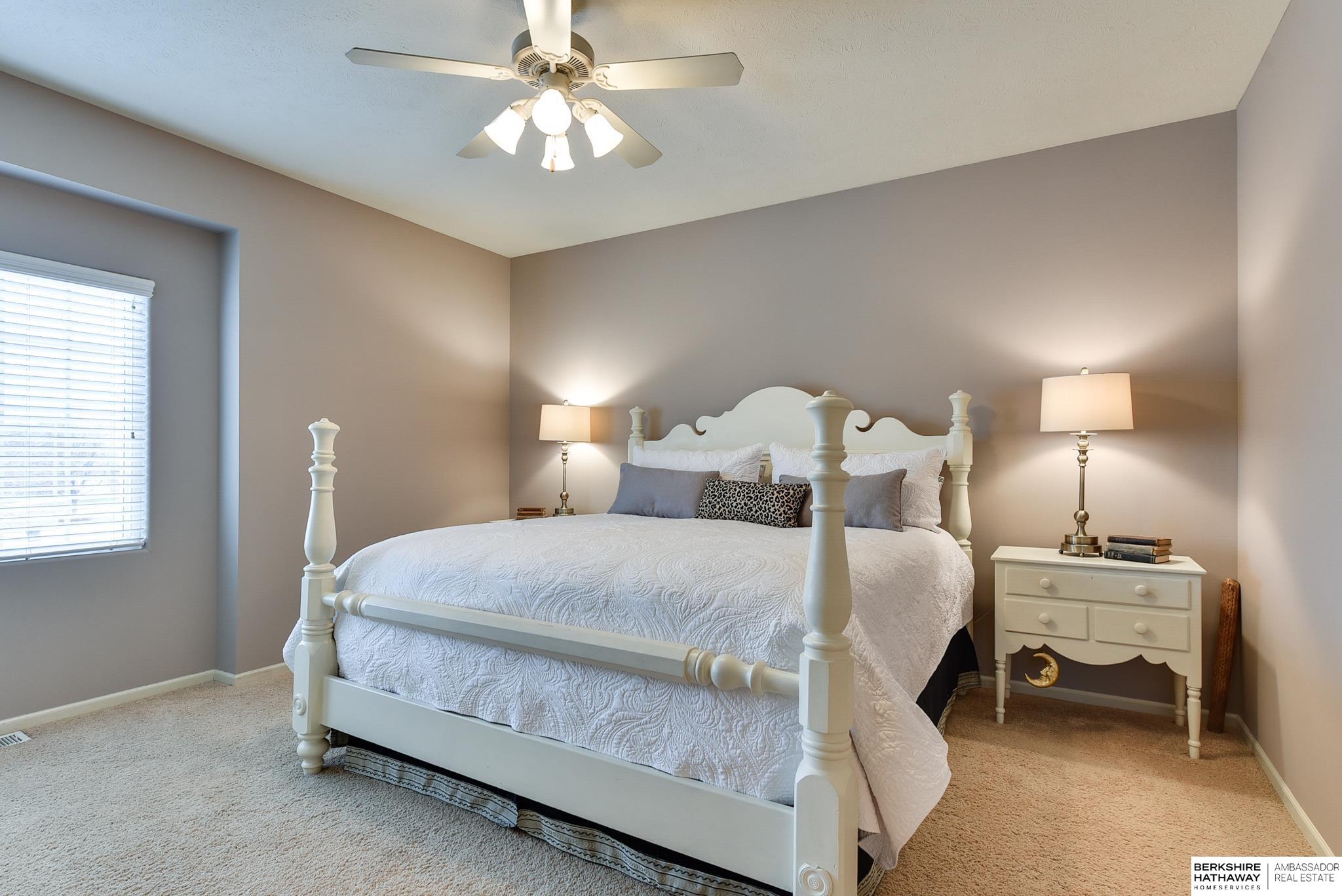 16055 Browne Street, Omaha, Nebraska image 23