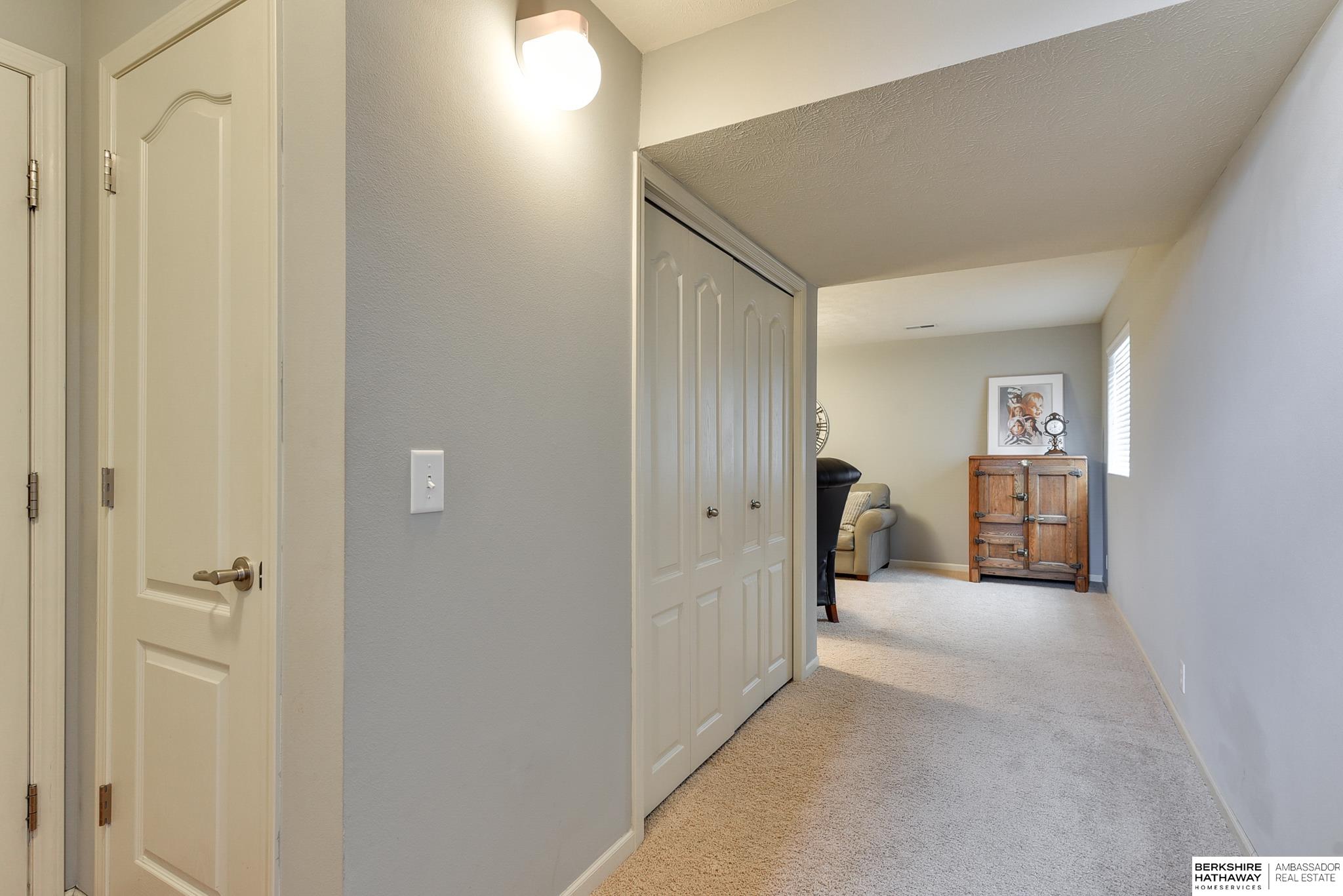16055 Browne Street, Omaha, Nebraska image 26