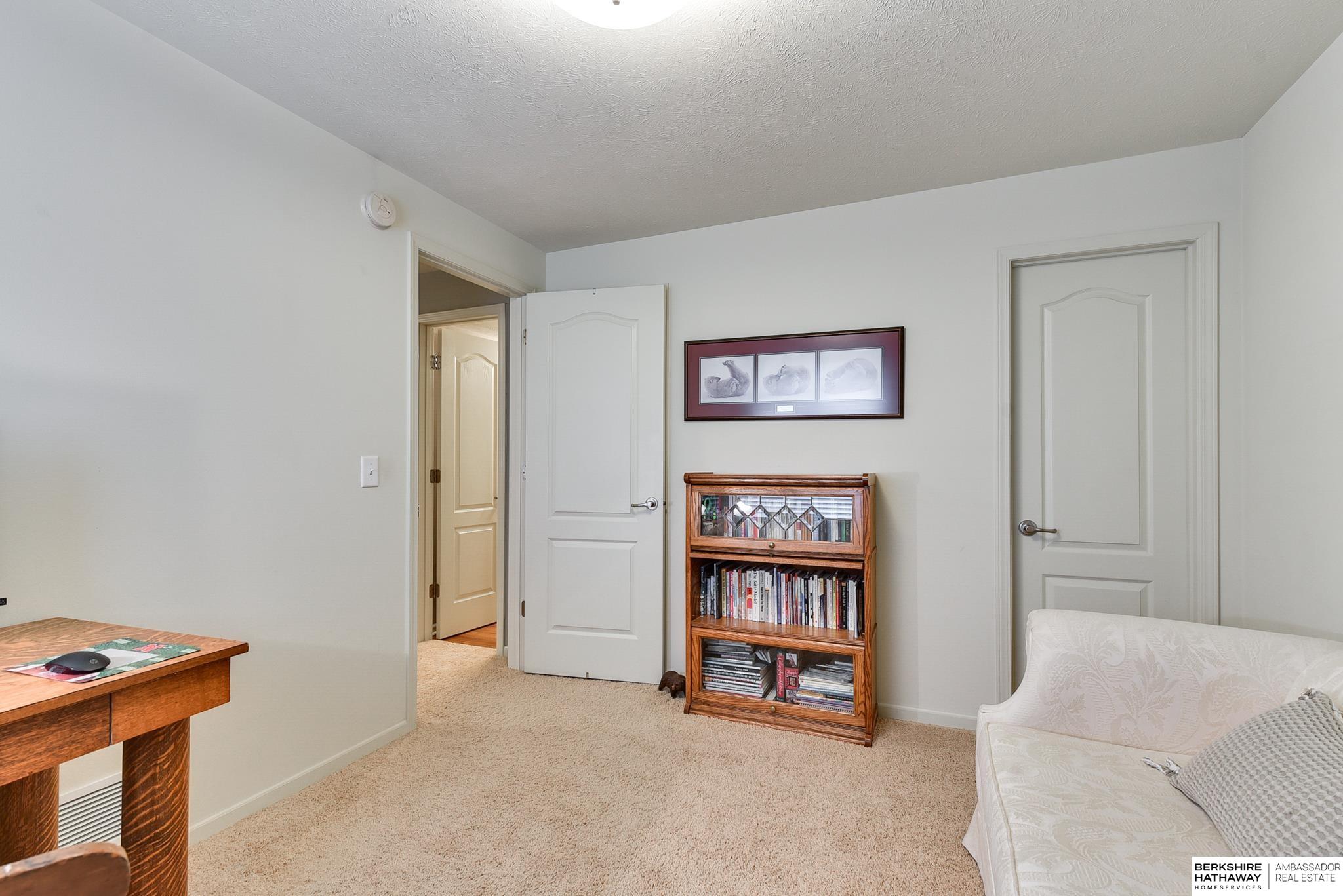 16055 Browne Street, Omaha, Nebraska image 35