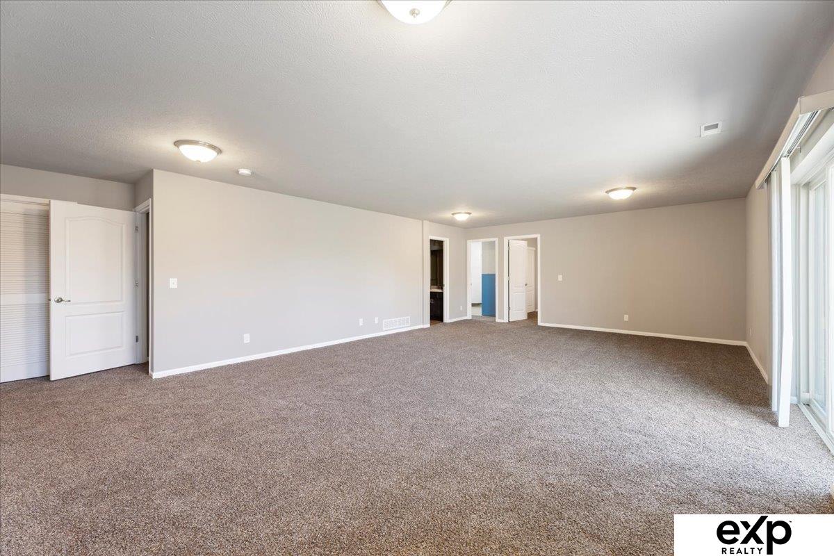 8002 S 190 Street, Omaha, Nebraska image 29