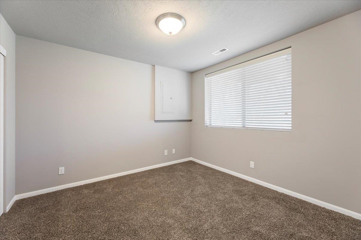 8002 S 190 Street, Omaha, Nebraska image 31