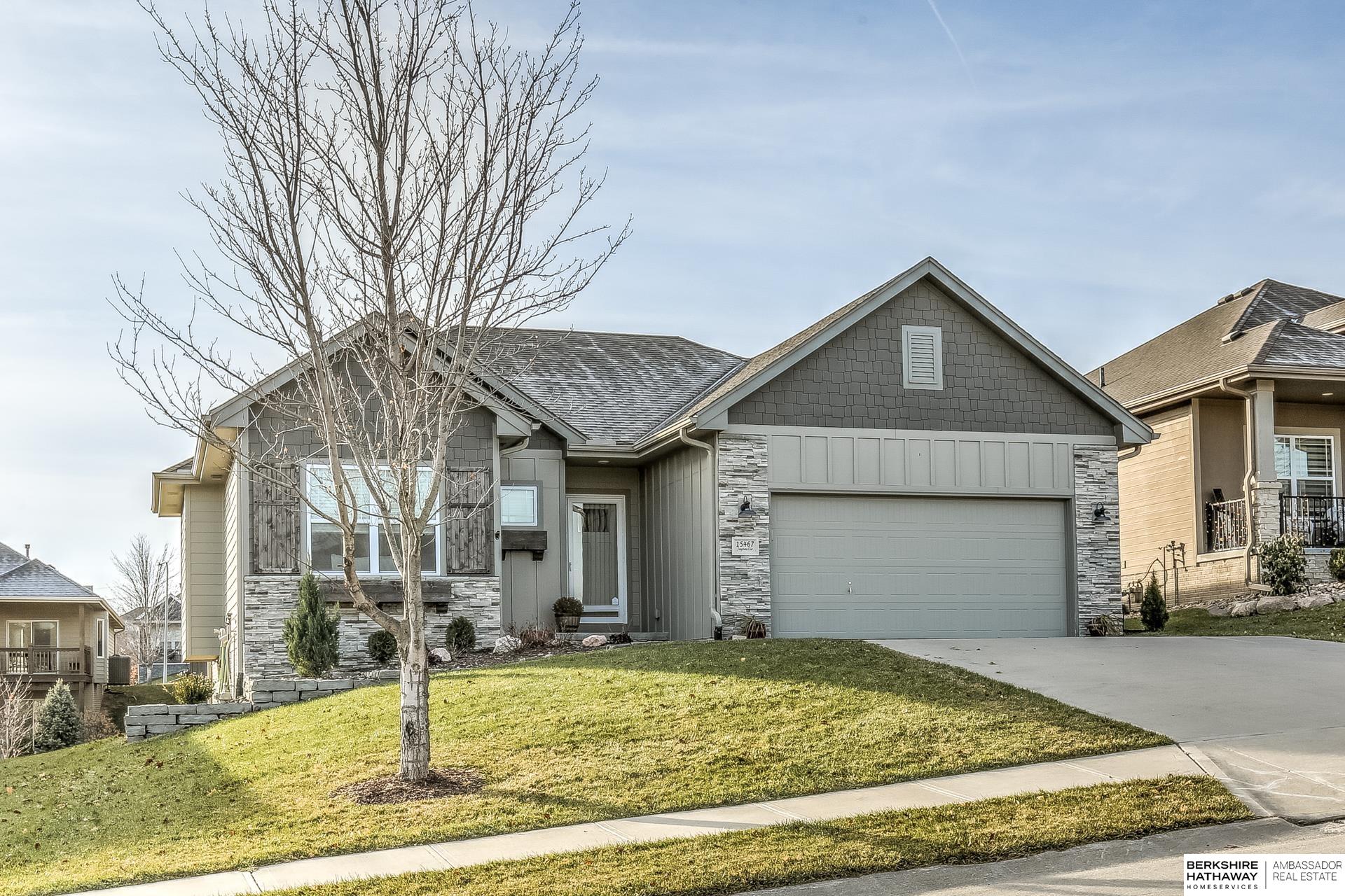15467 Jaynes Circle, Omaha, Nebraska image 1