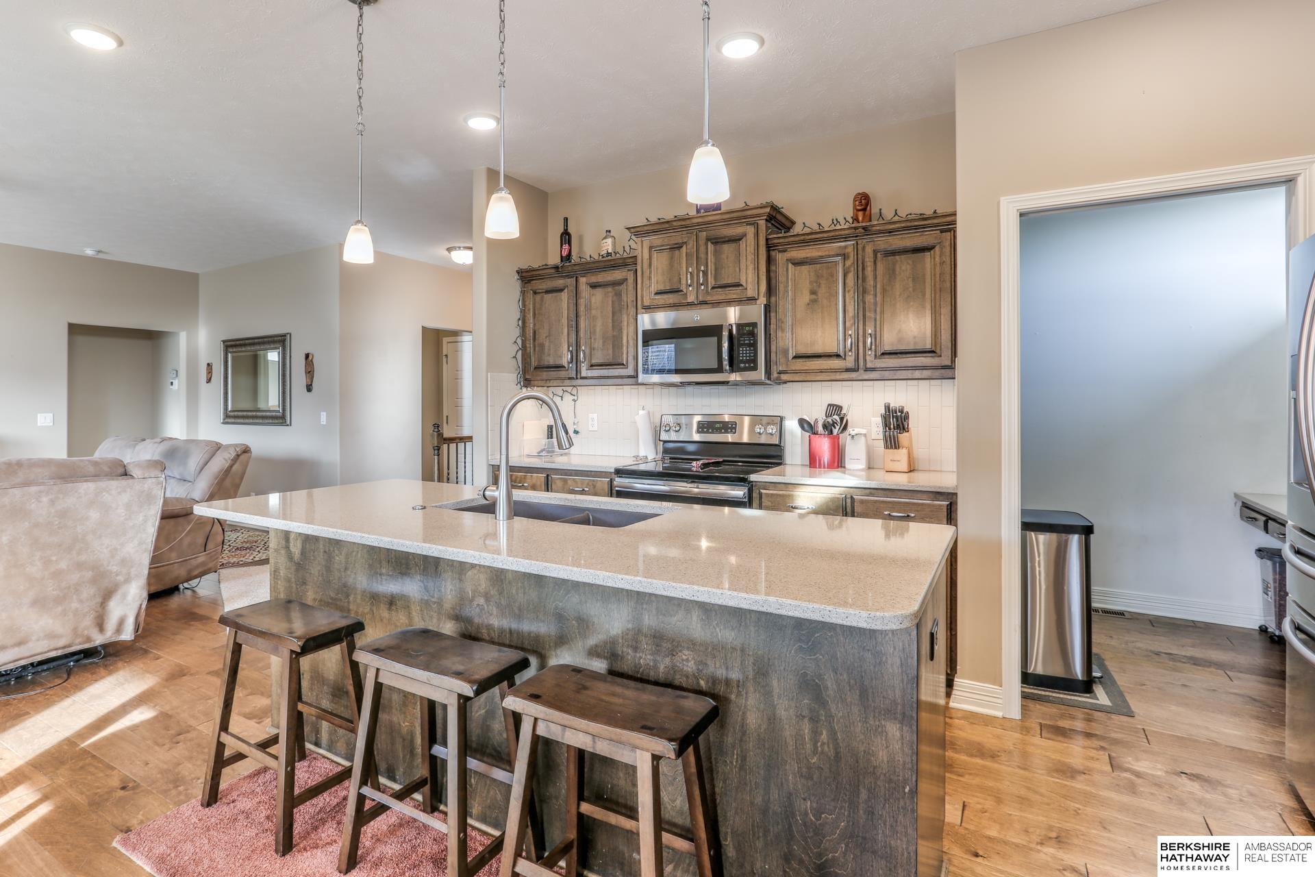 15467 Jaynes Circle, Omaha, Nebraska image 11