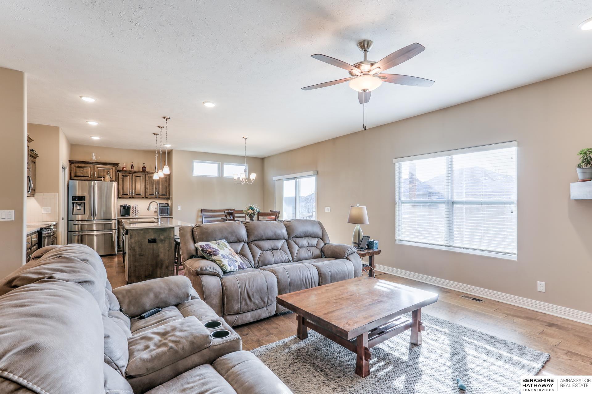15467 Jaynes Circle, Omaha, Nebraska image 17
