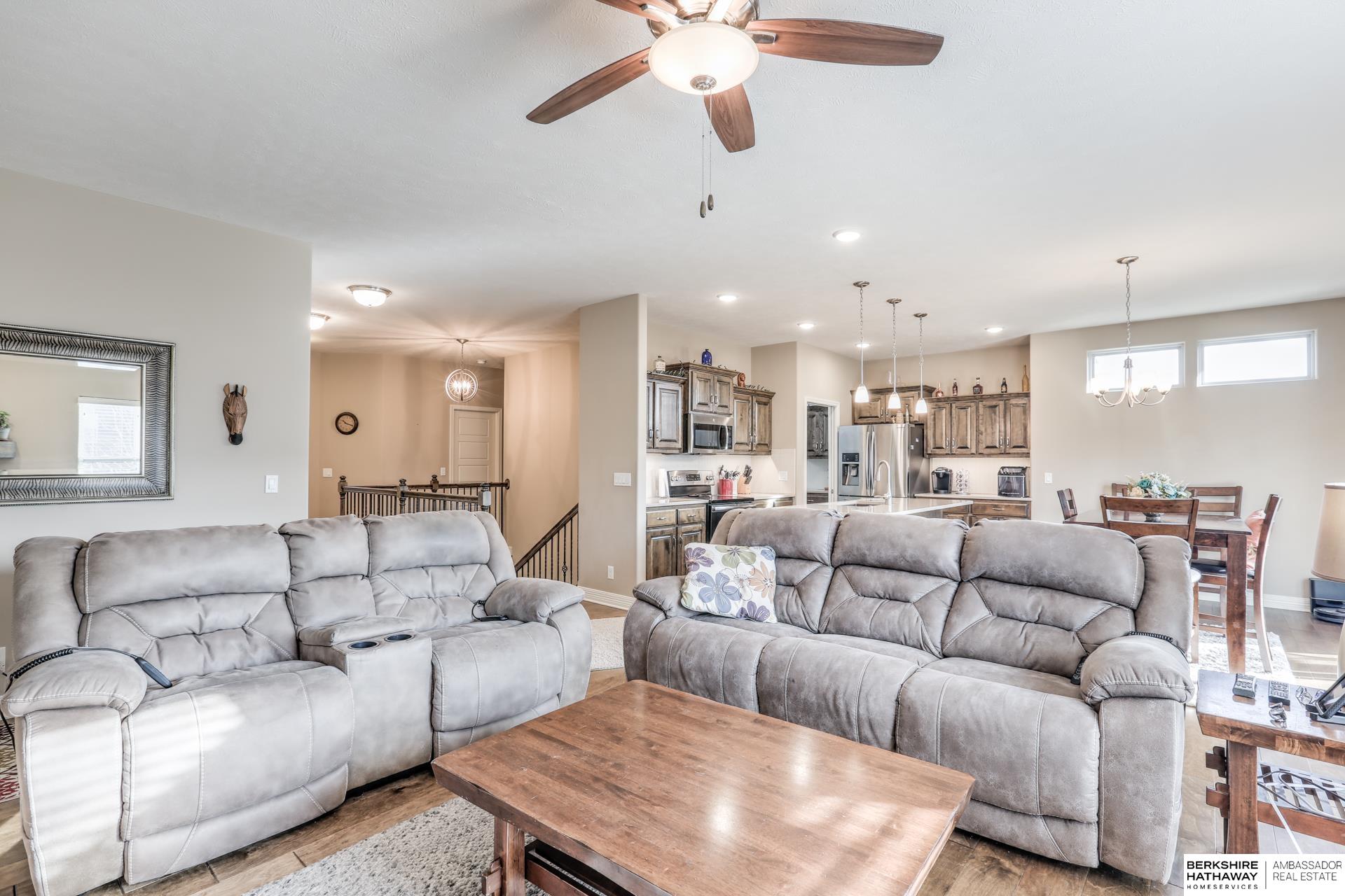 15467 Jaynes Circle, Omaha, Nebraska image 18
