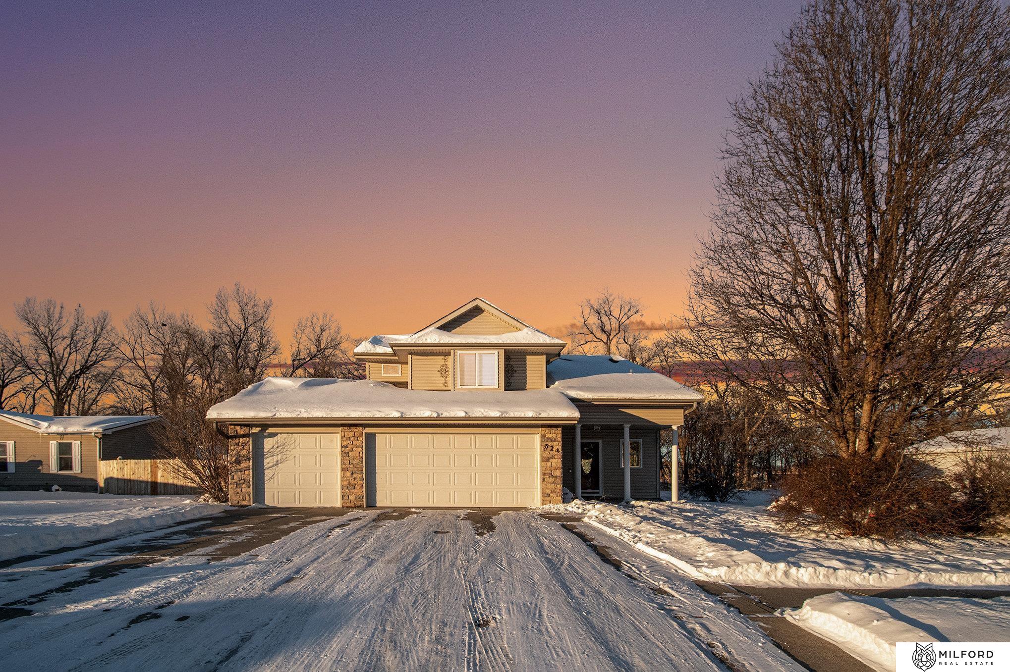 824 14 Avenue, Council Bluffs, Iowa image 1
