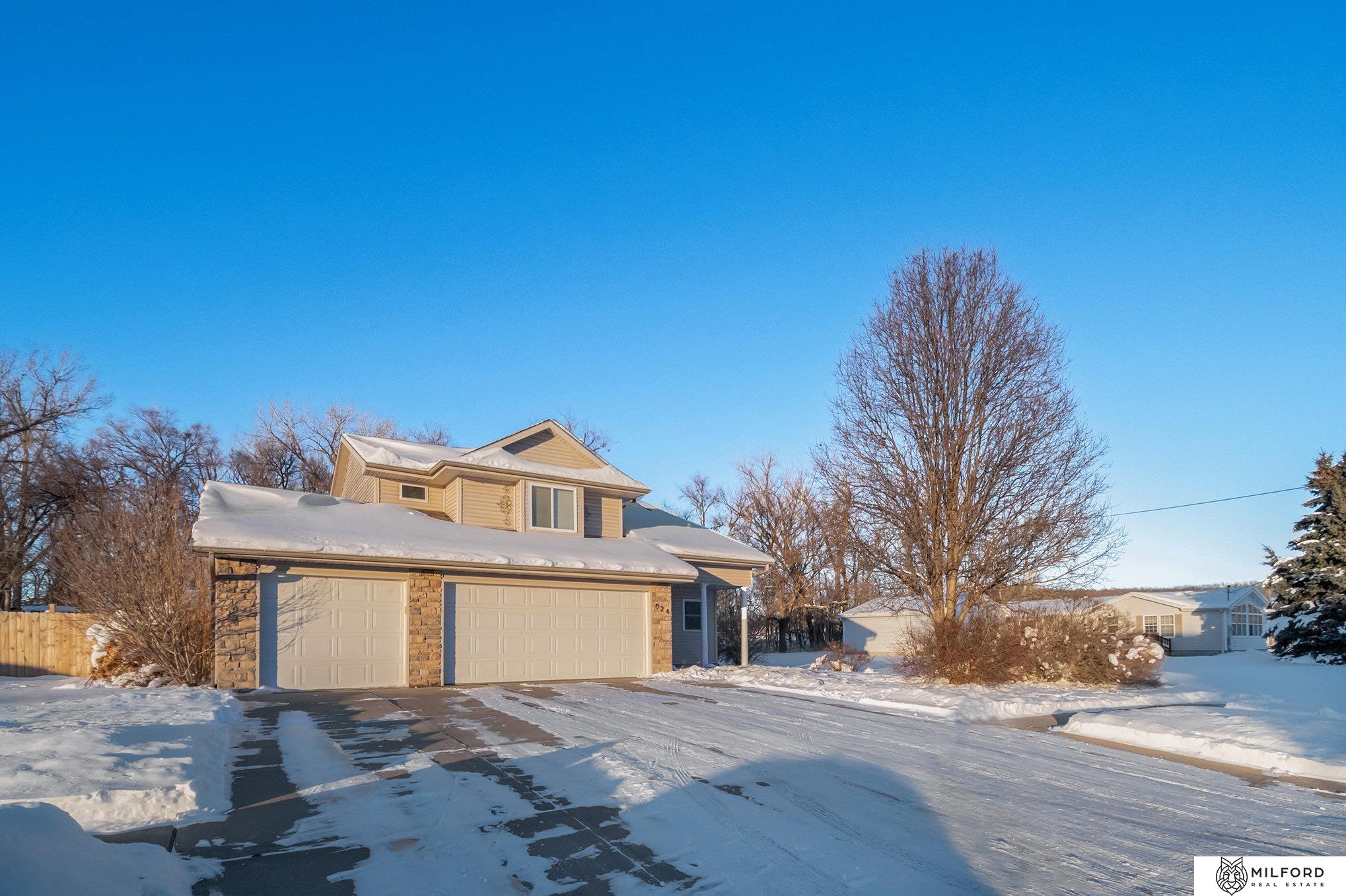 824 14 Avenue, Council Bluffs, Iowa image 2