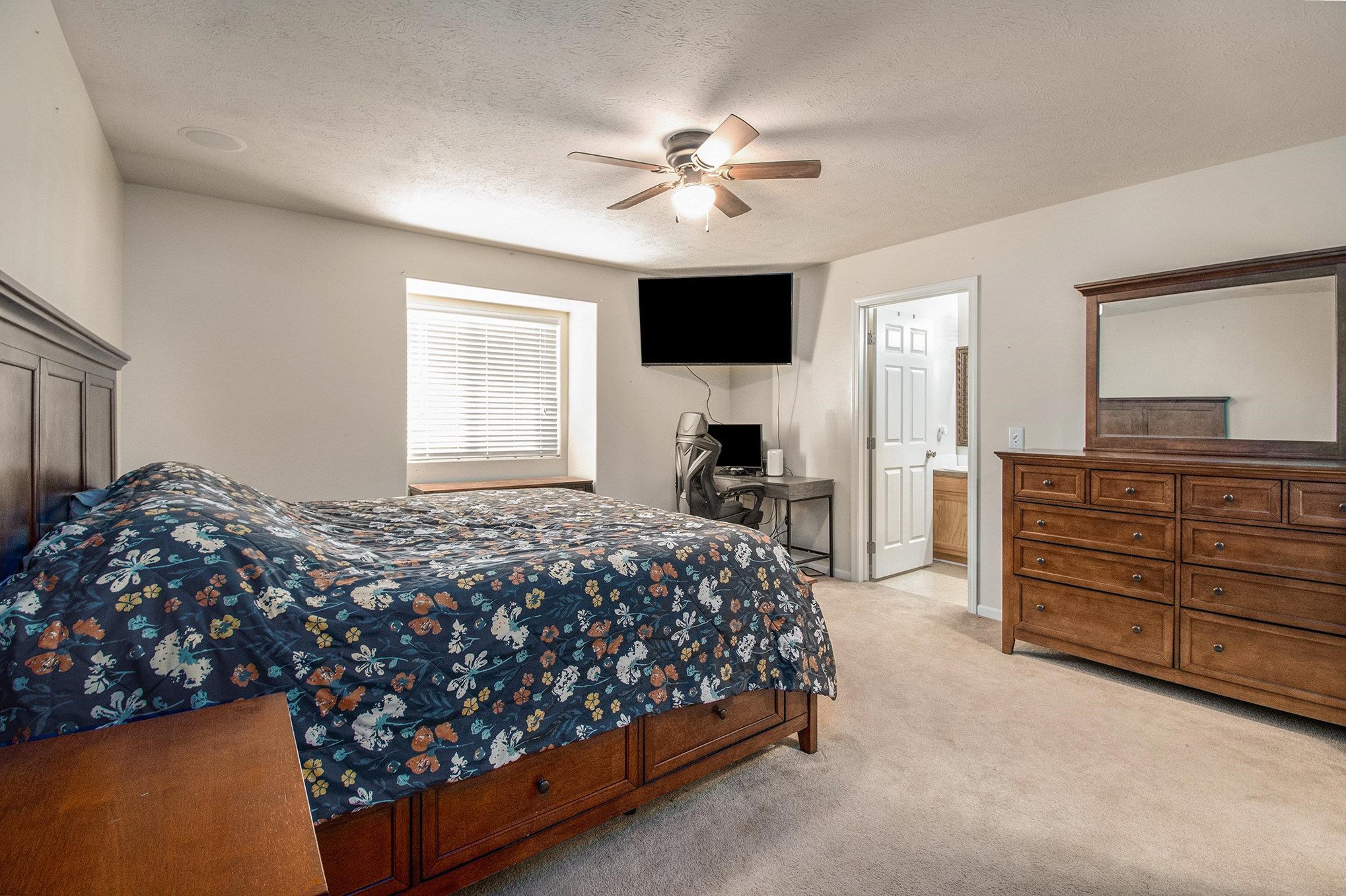 824 14 Avenue, Council Bluffs, Iowa image 15