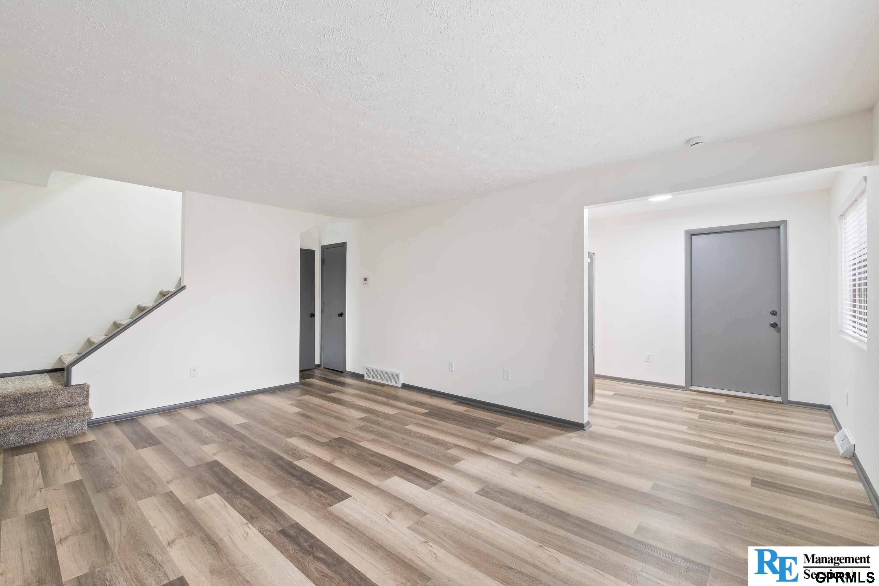 823 N 123 Court, Omaha, Nebraska image 3